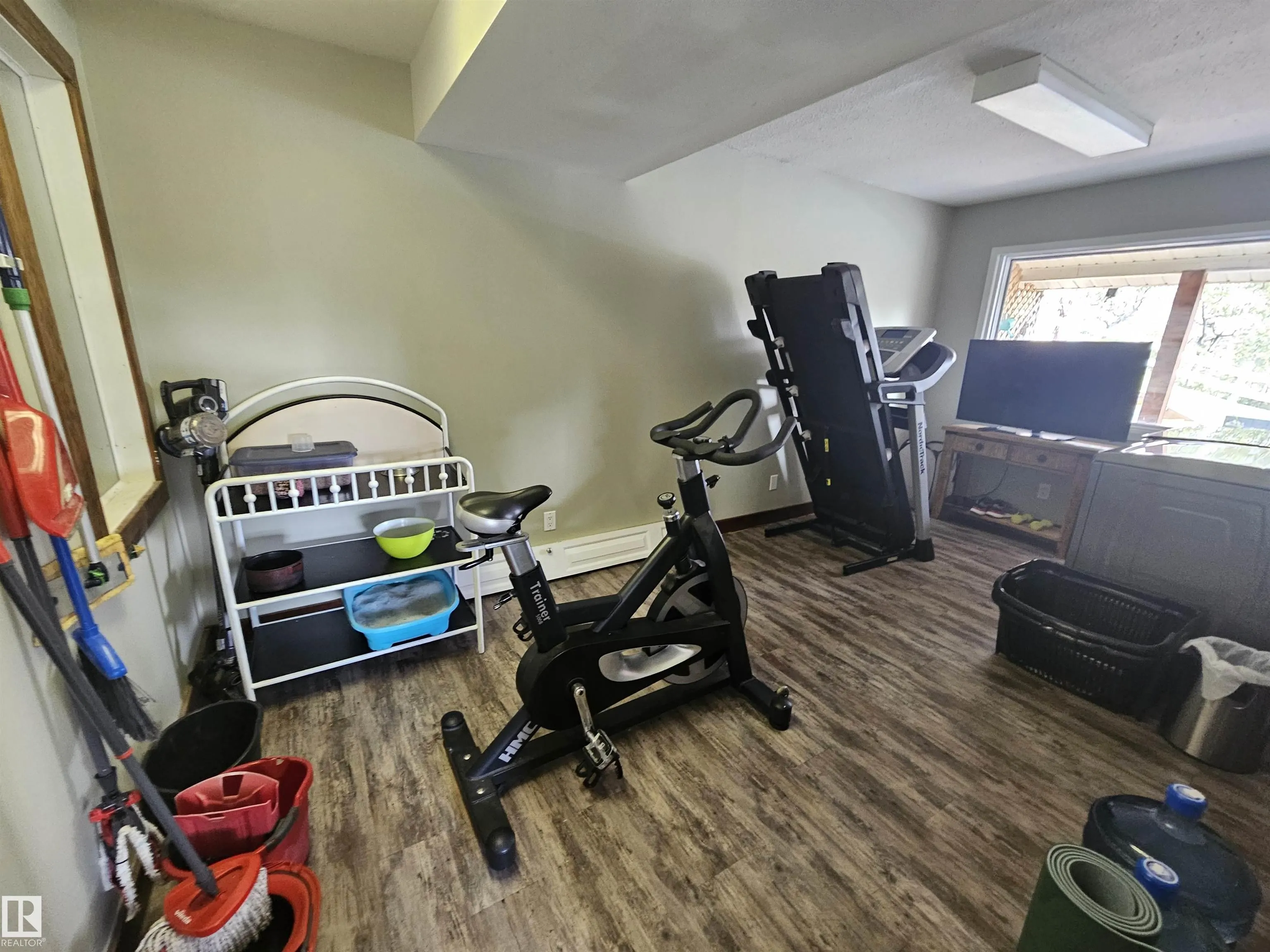 240065 TWP ROAD 472