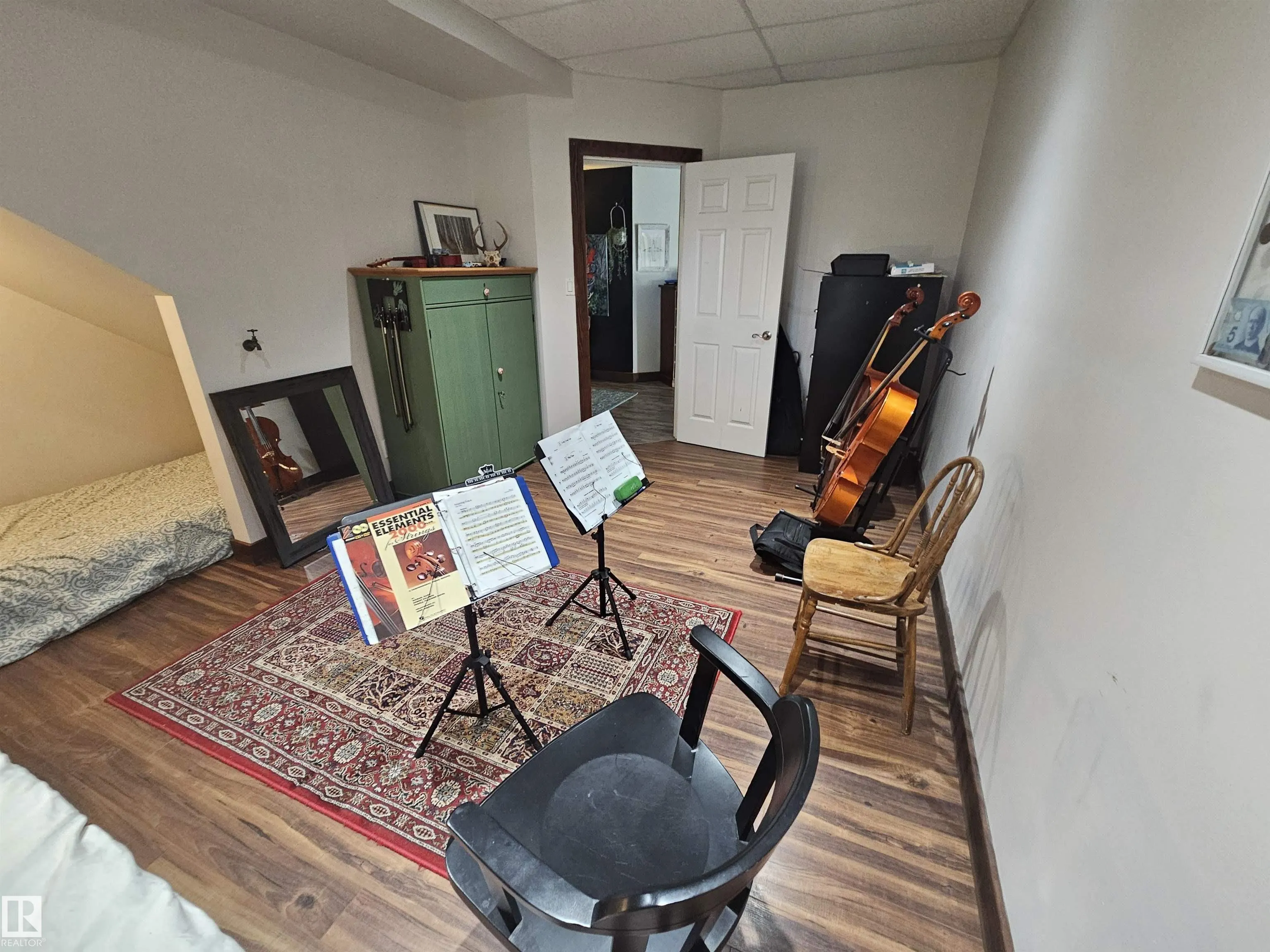 240065 TWP ROAD 472