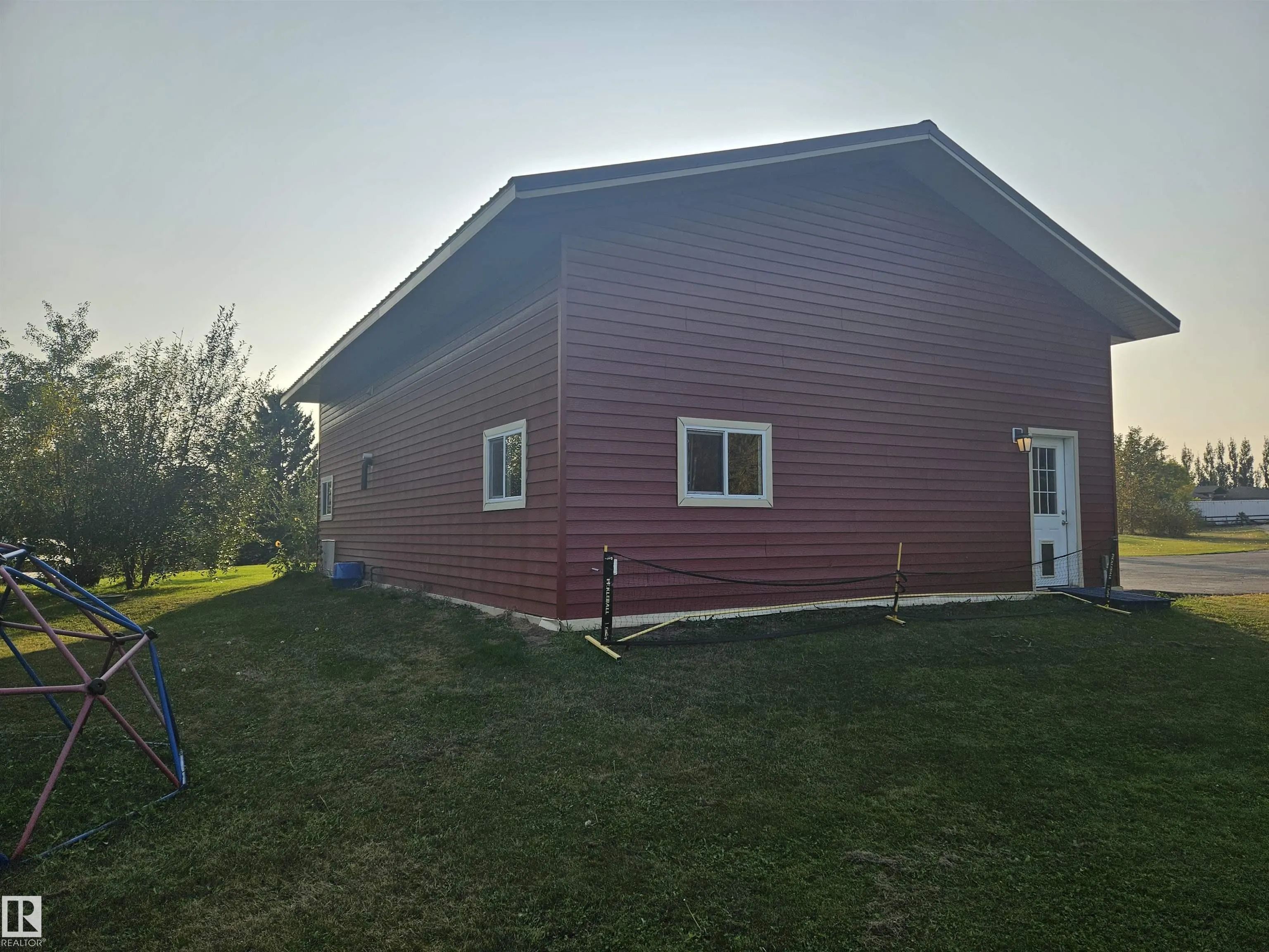 240065 TWP ROAD 472