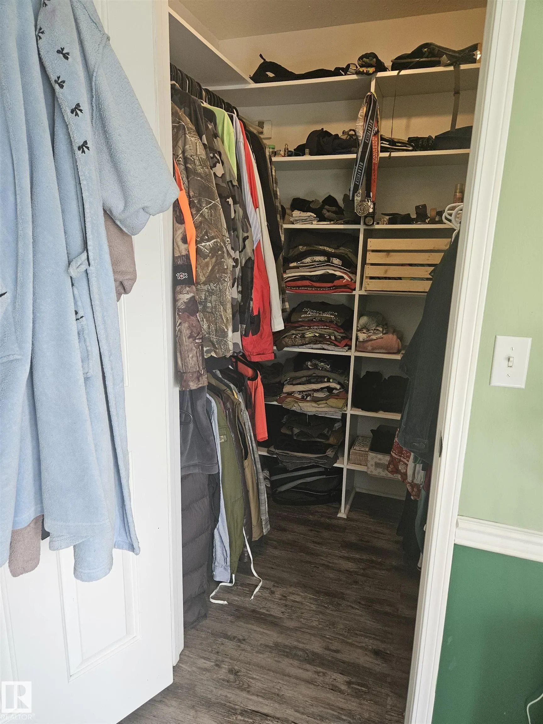 240065 TWP ROAD 472