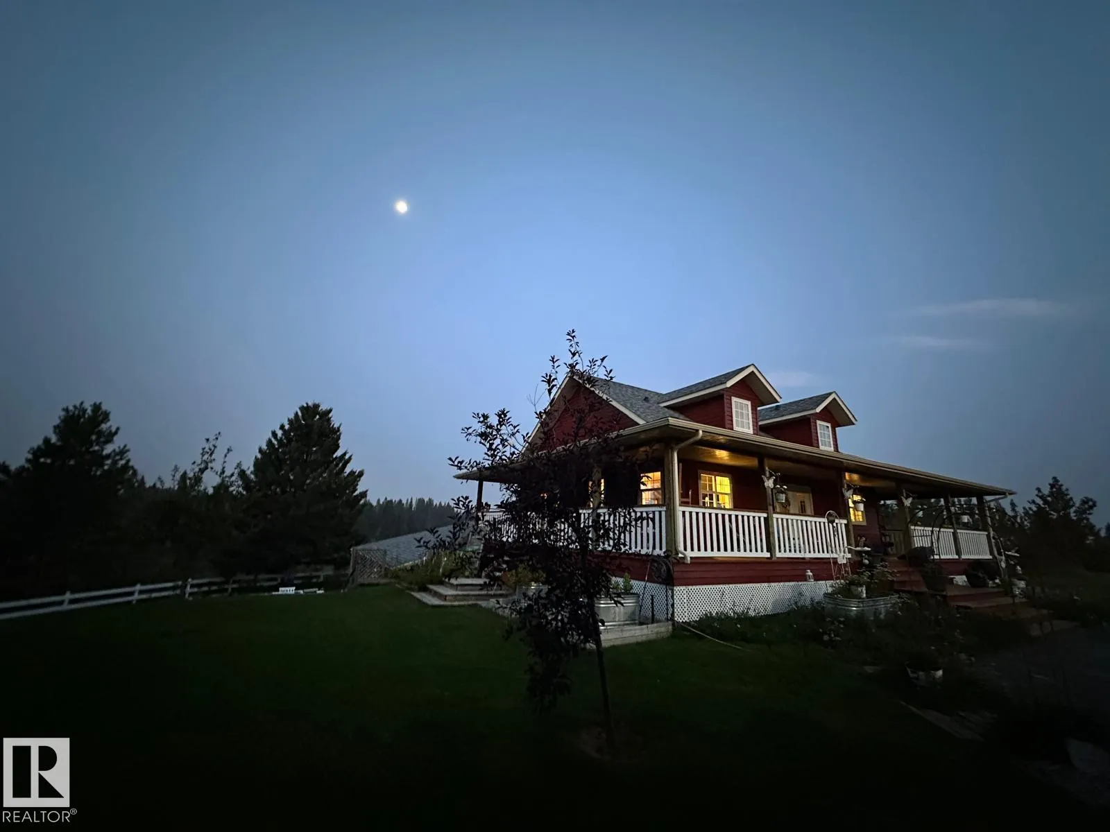 240065 TWP ROAD 472