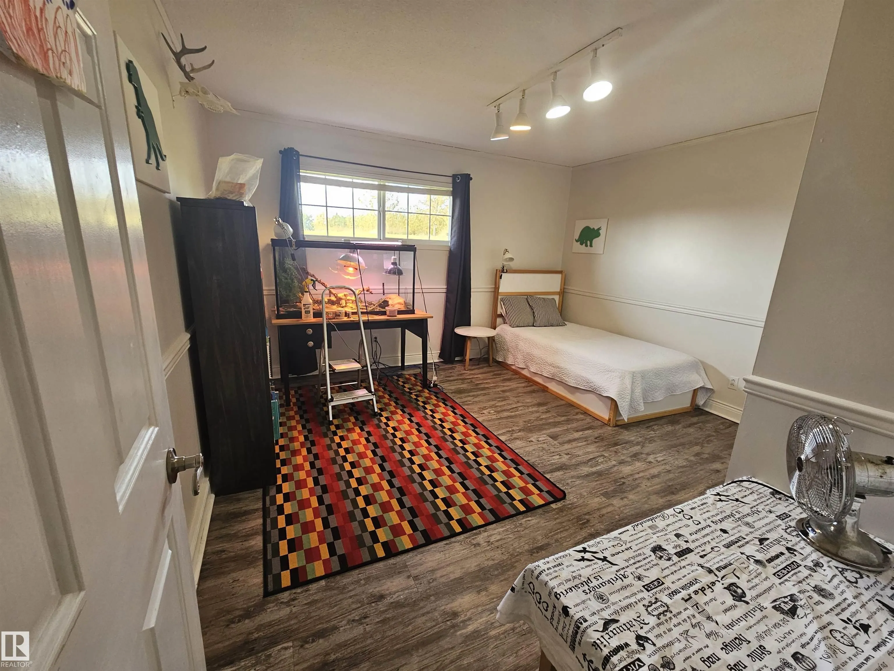 240065 TWP ROAD 472