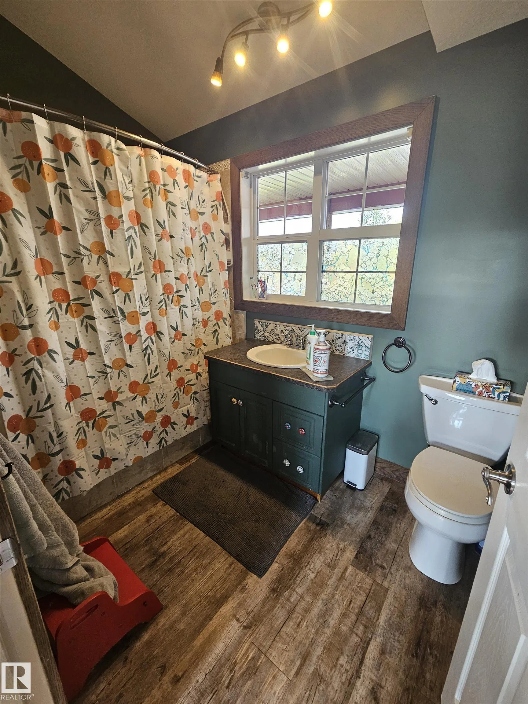 240065 TWP ROAD 472