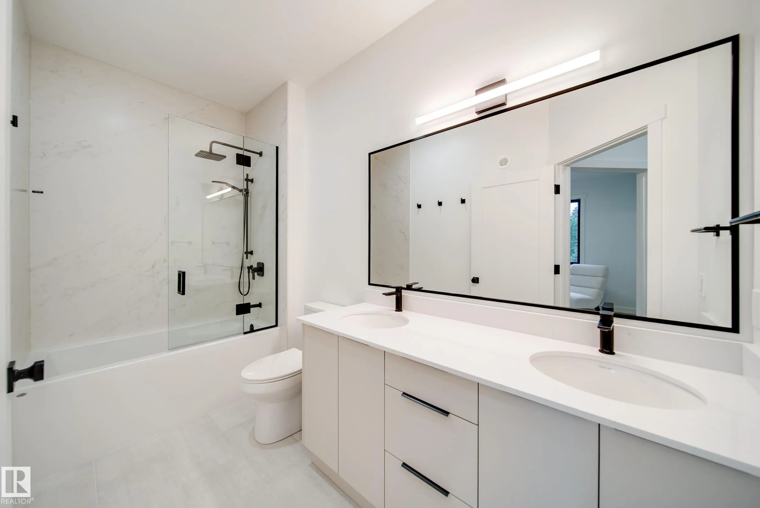 40A VALLEYVIEW Crescent