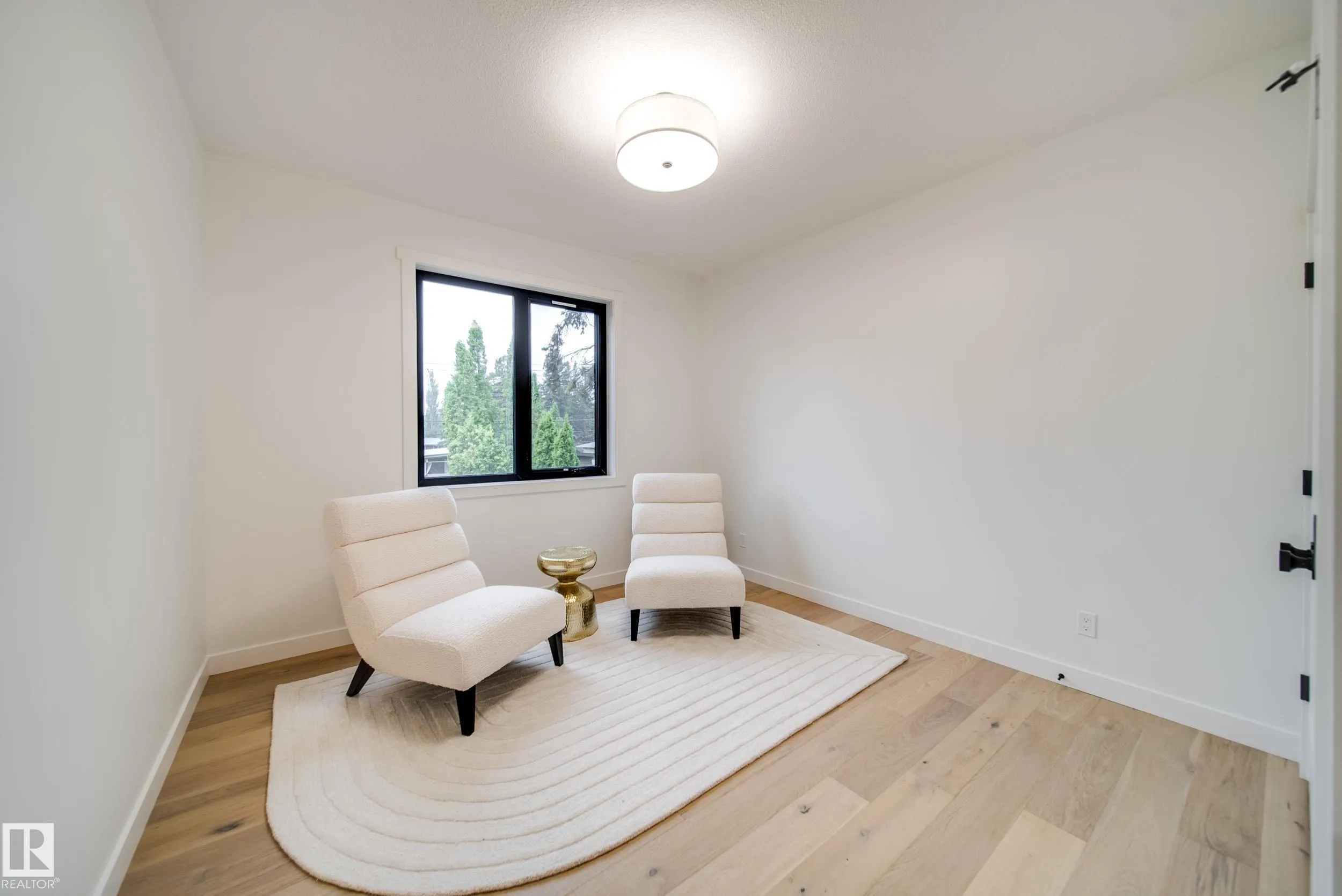 40A VALLEYVIEW Crescent