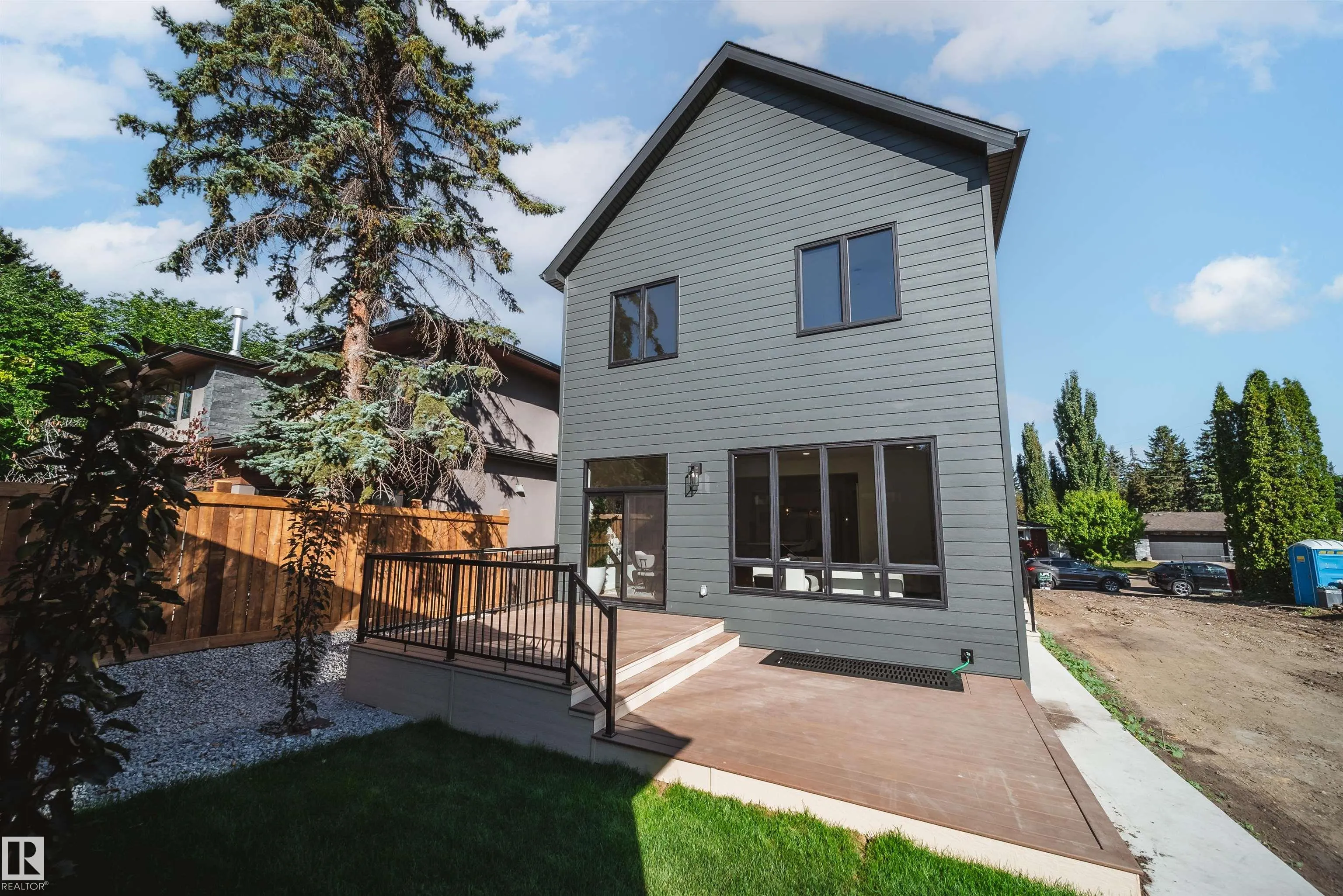 40A VALLEYVIEW Crescent