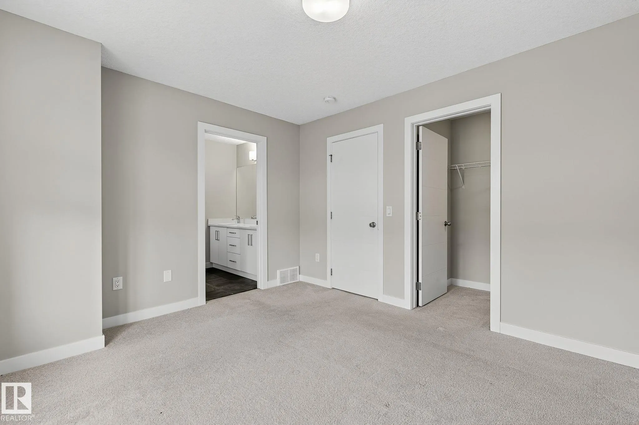 600 BELLEROSE Drive