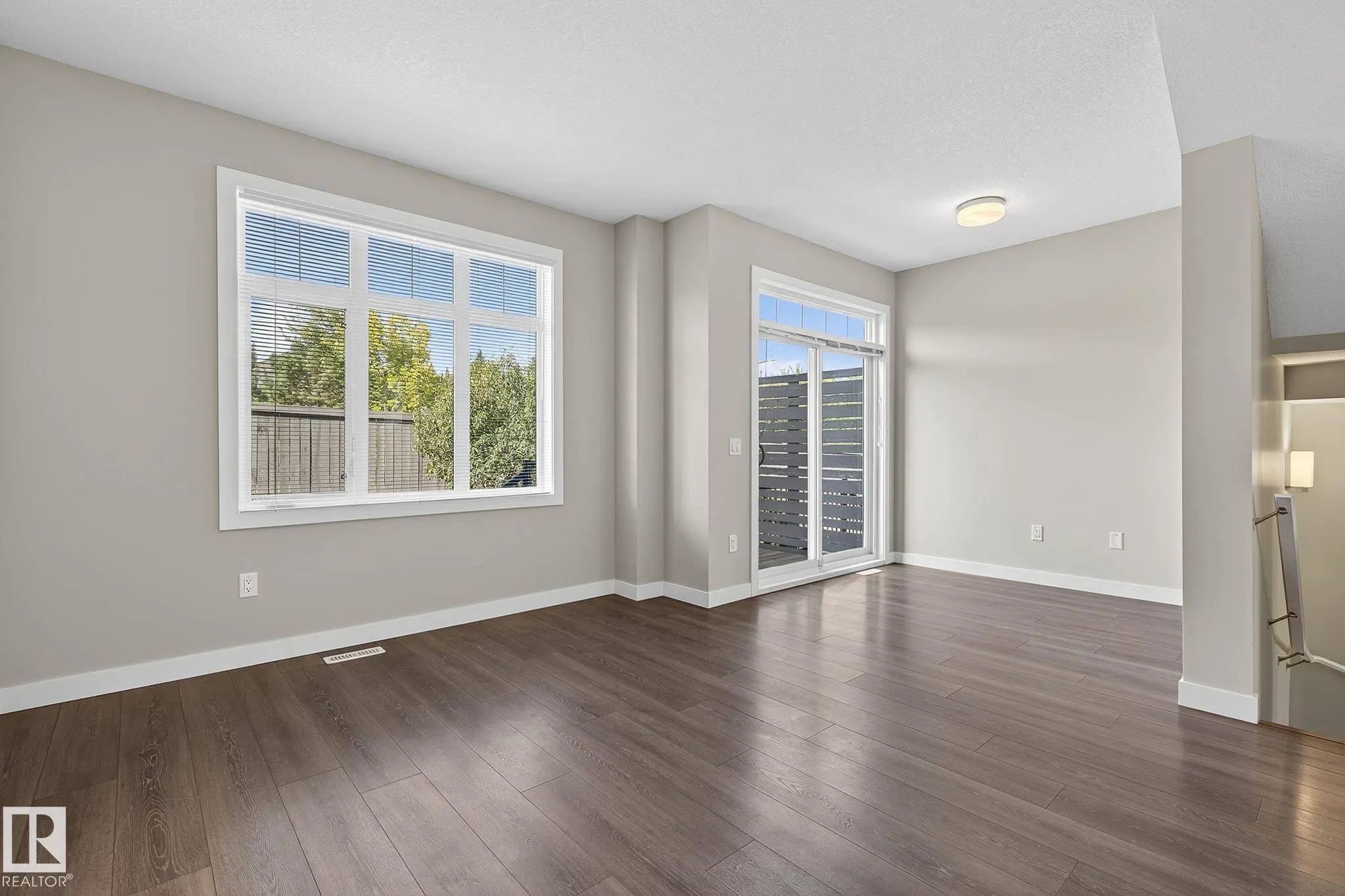 600 BELLEROSE Drive