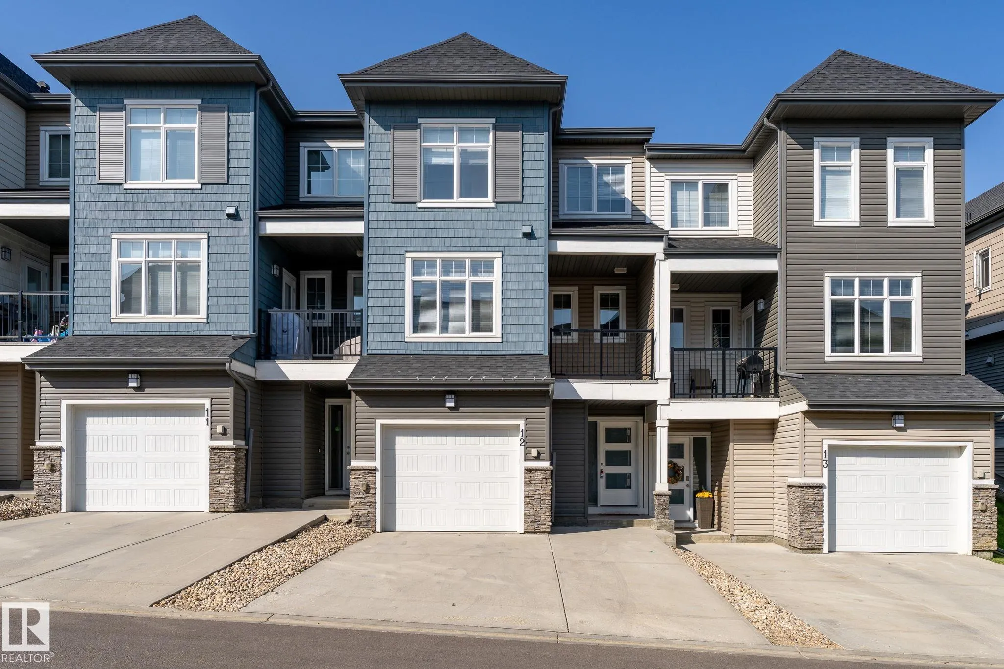 600 BELLEROSE Drive