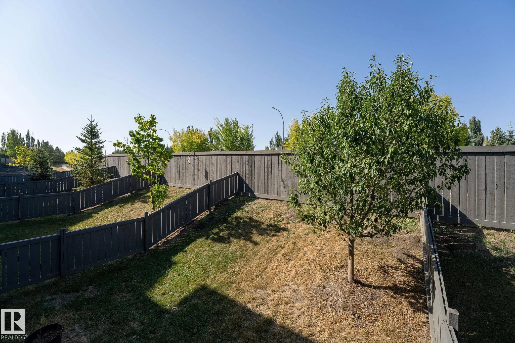 600 BELLEROSE Drive