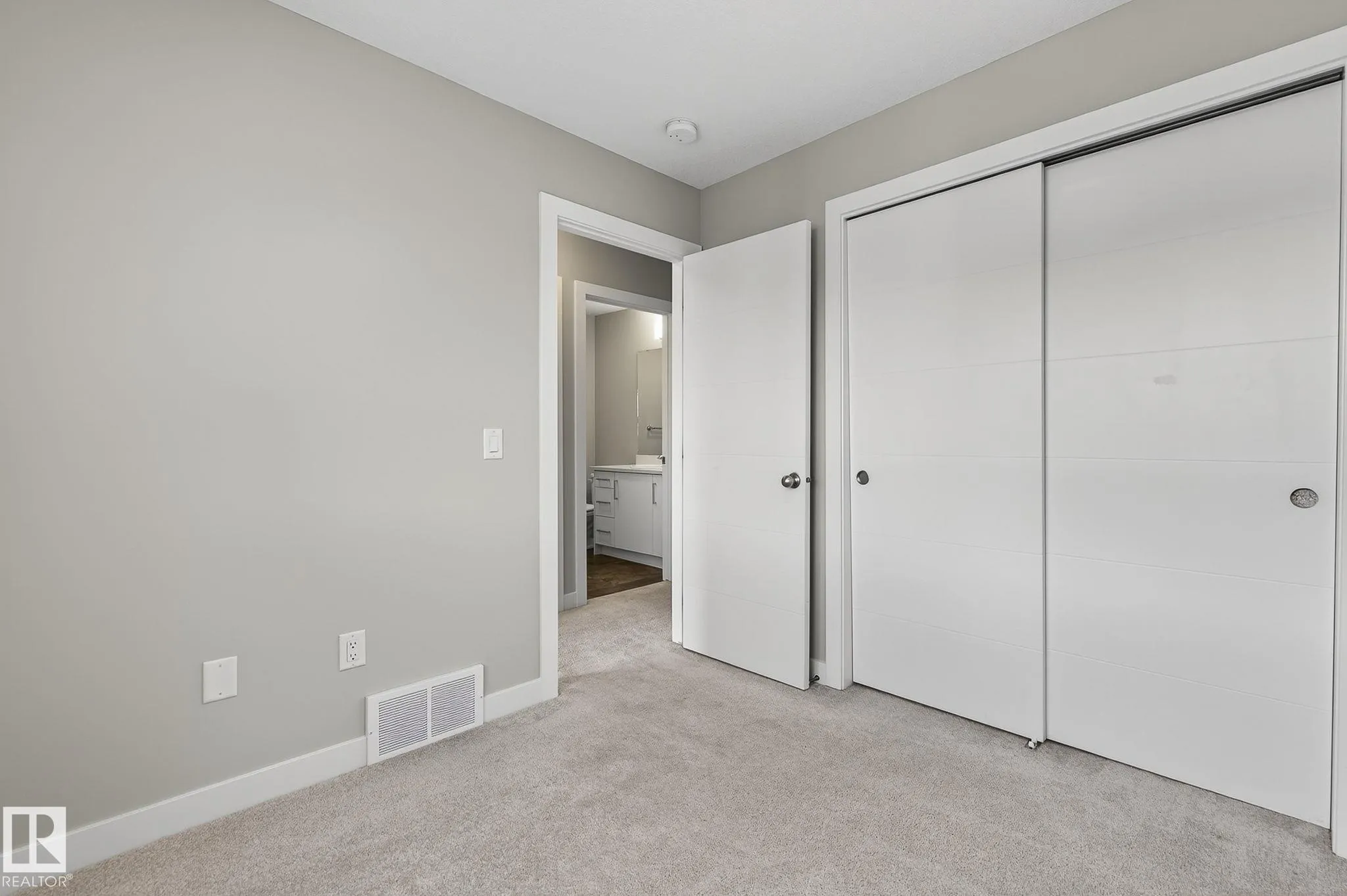 600 BELLEROSE Drive