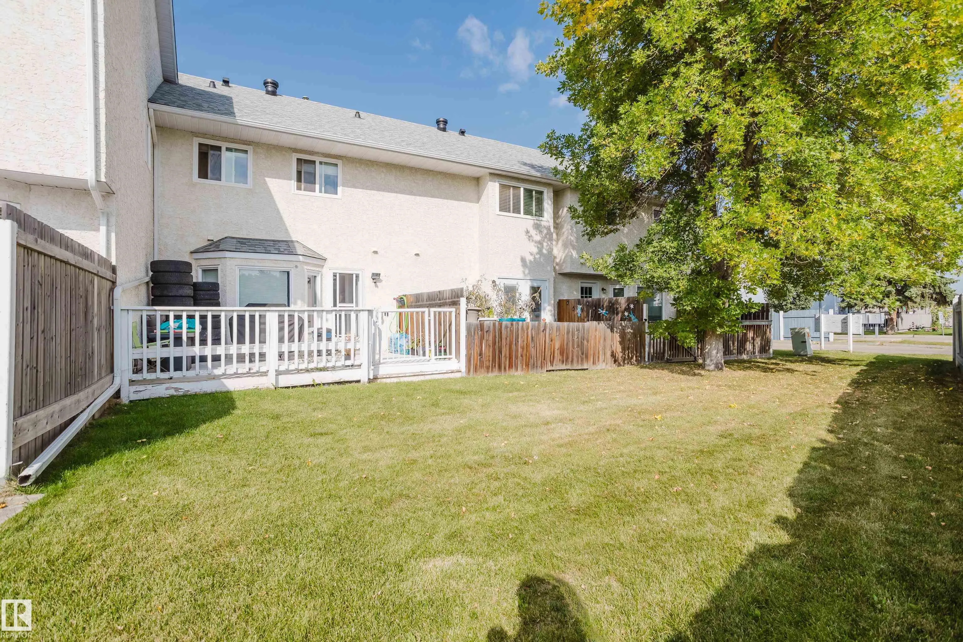 5 ABERDEEN Way