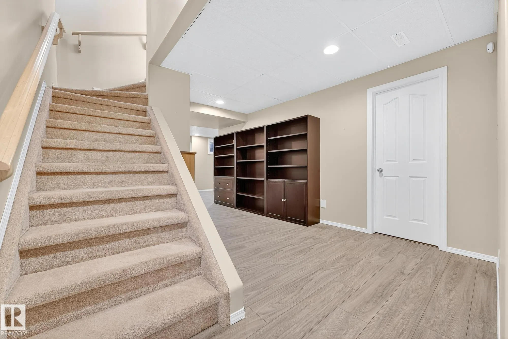 505 FORREST Drive
