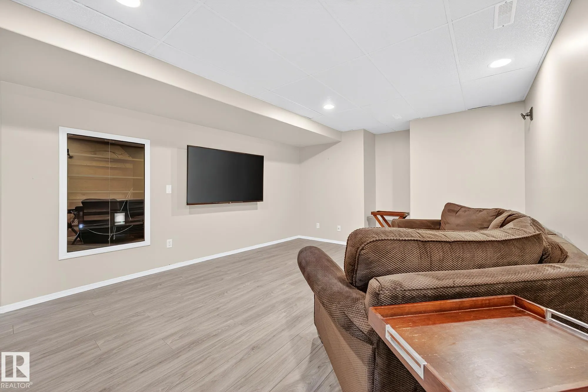 505 FORREST Drive