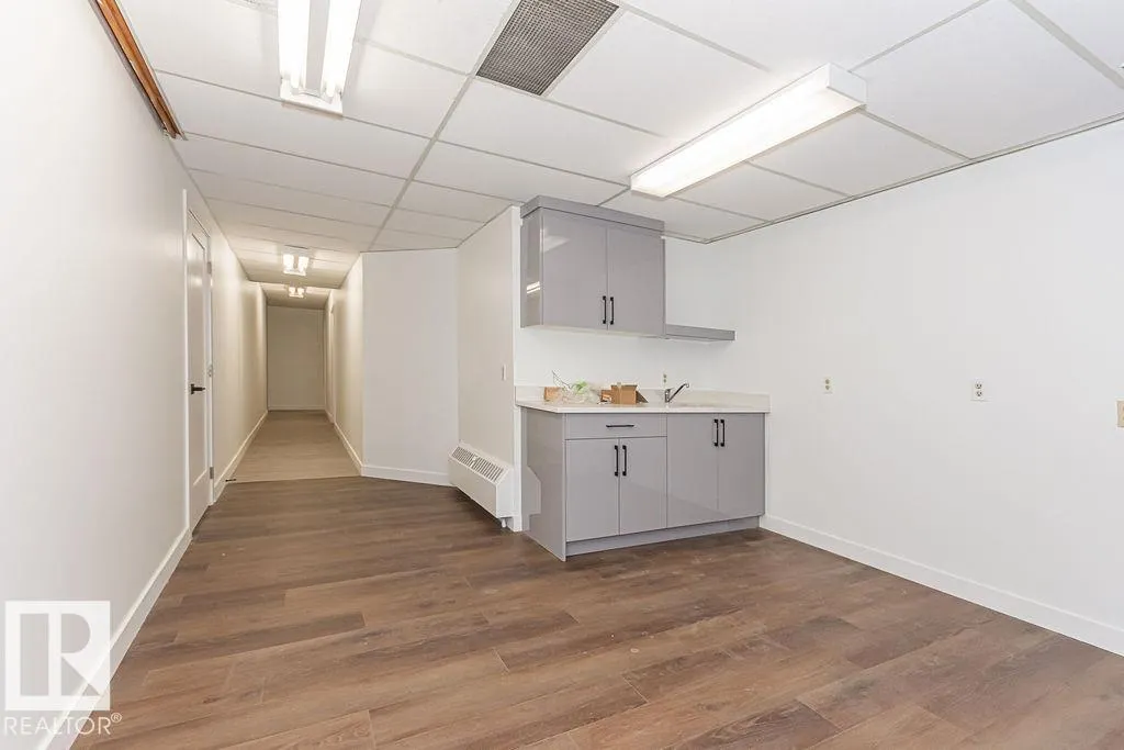 10508 107 Avenue