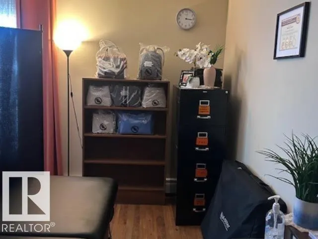 10035 164st NW