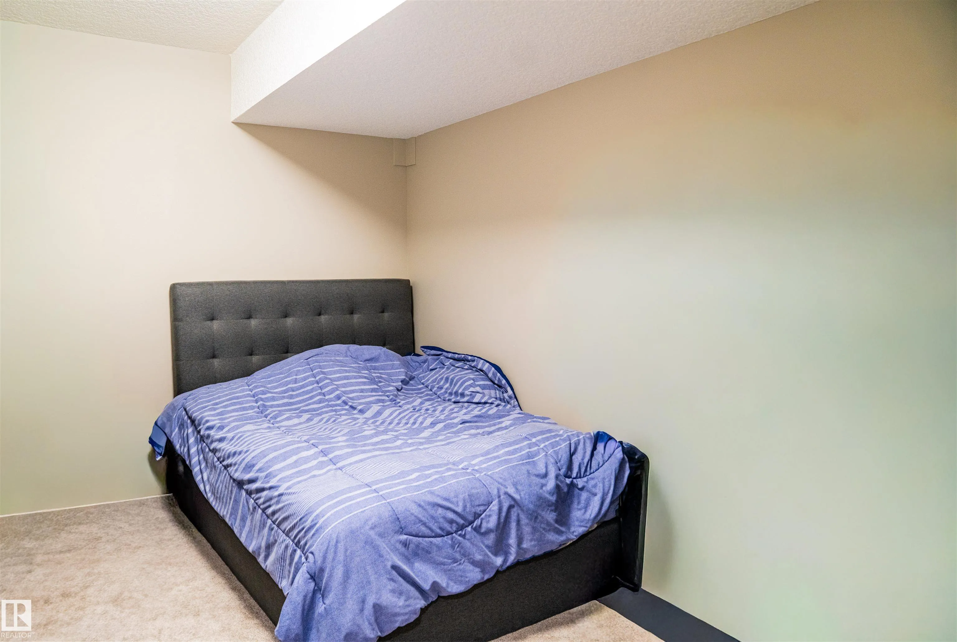 7627 CREIGHTON PLACE