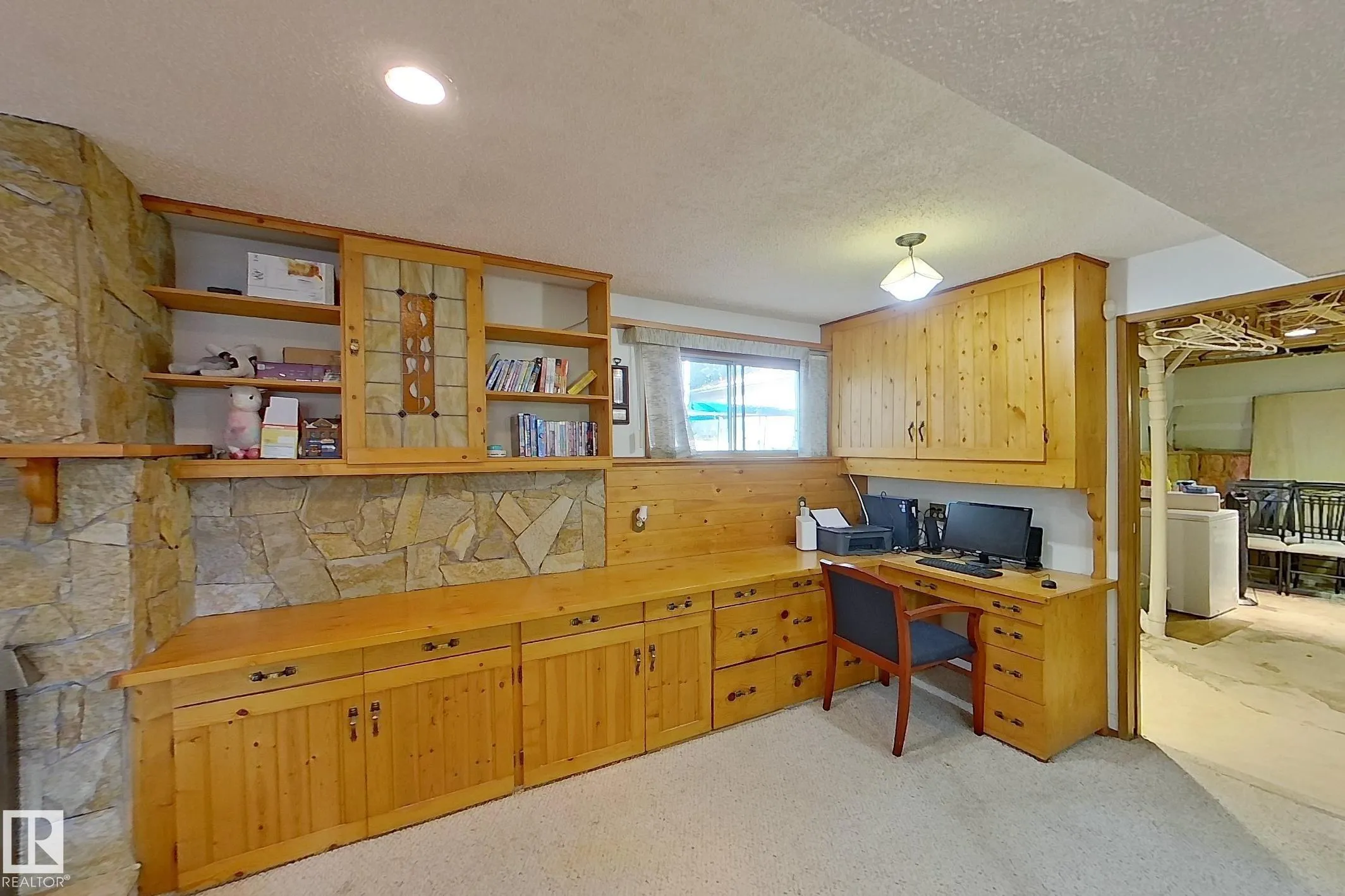 45 GREYSTONE Crescent