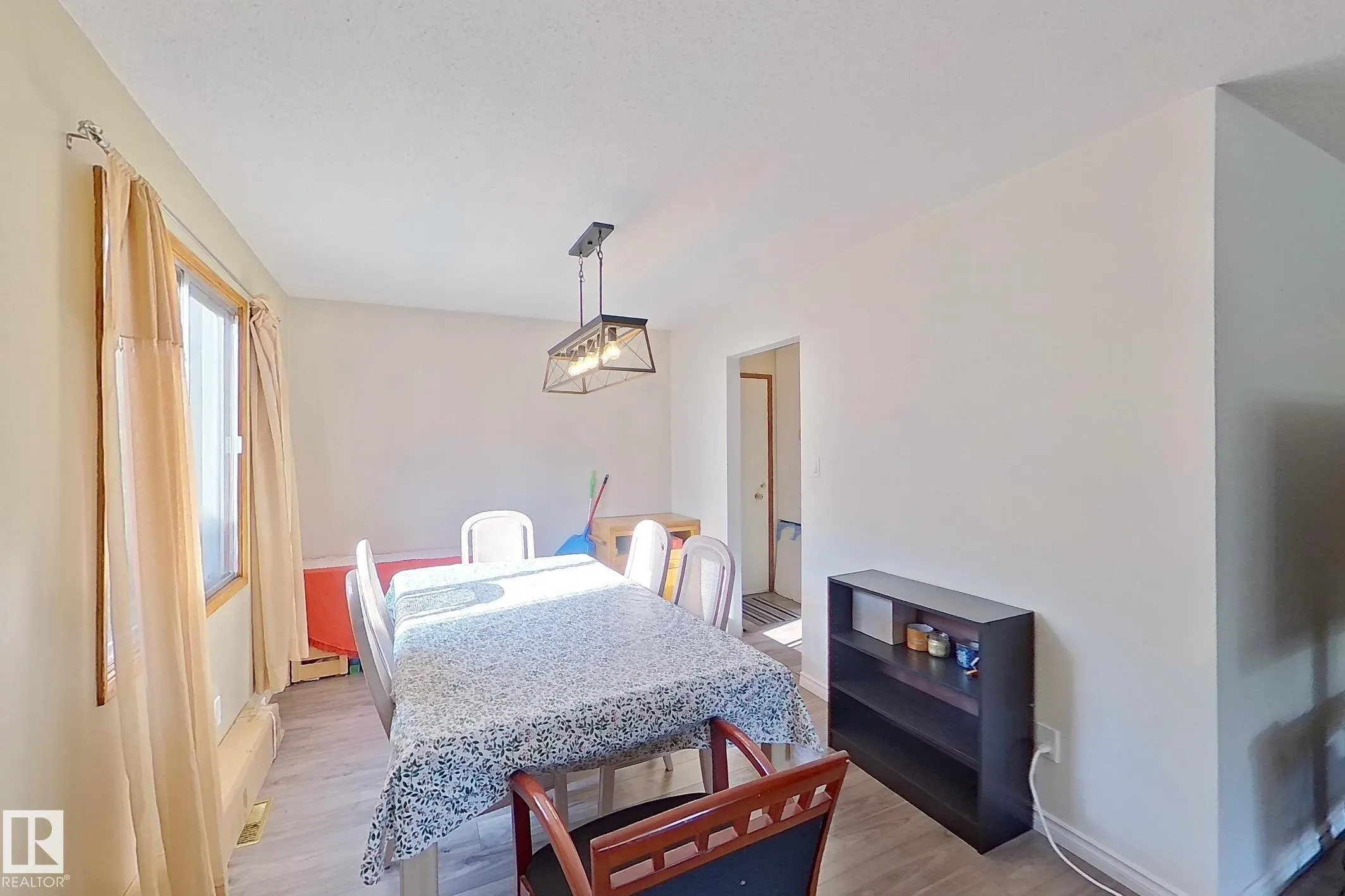 45 GREYSTONE Crescent