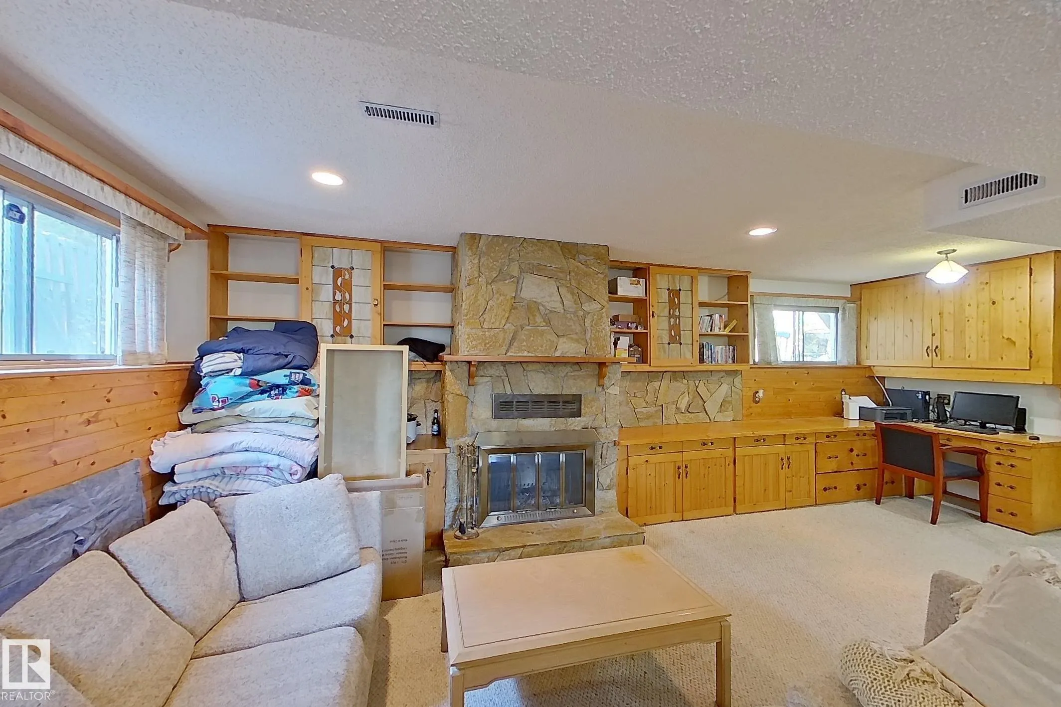 45 GREYSTONE Crescent