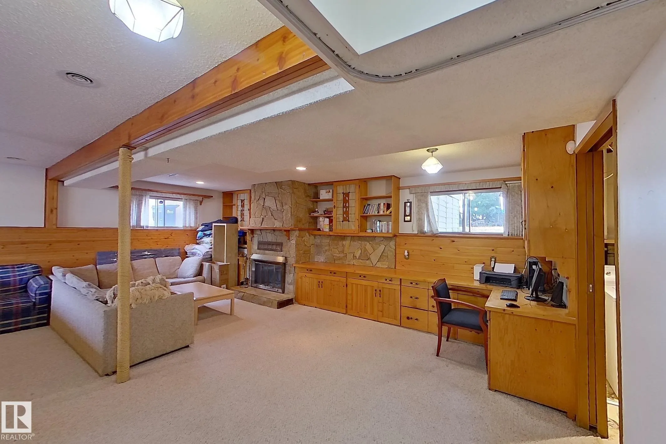 45 GREYSTONE Crescent