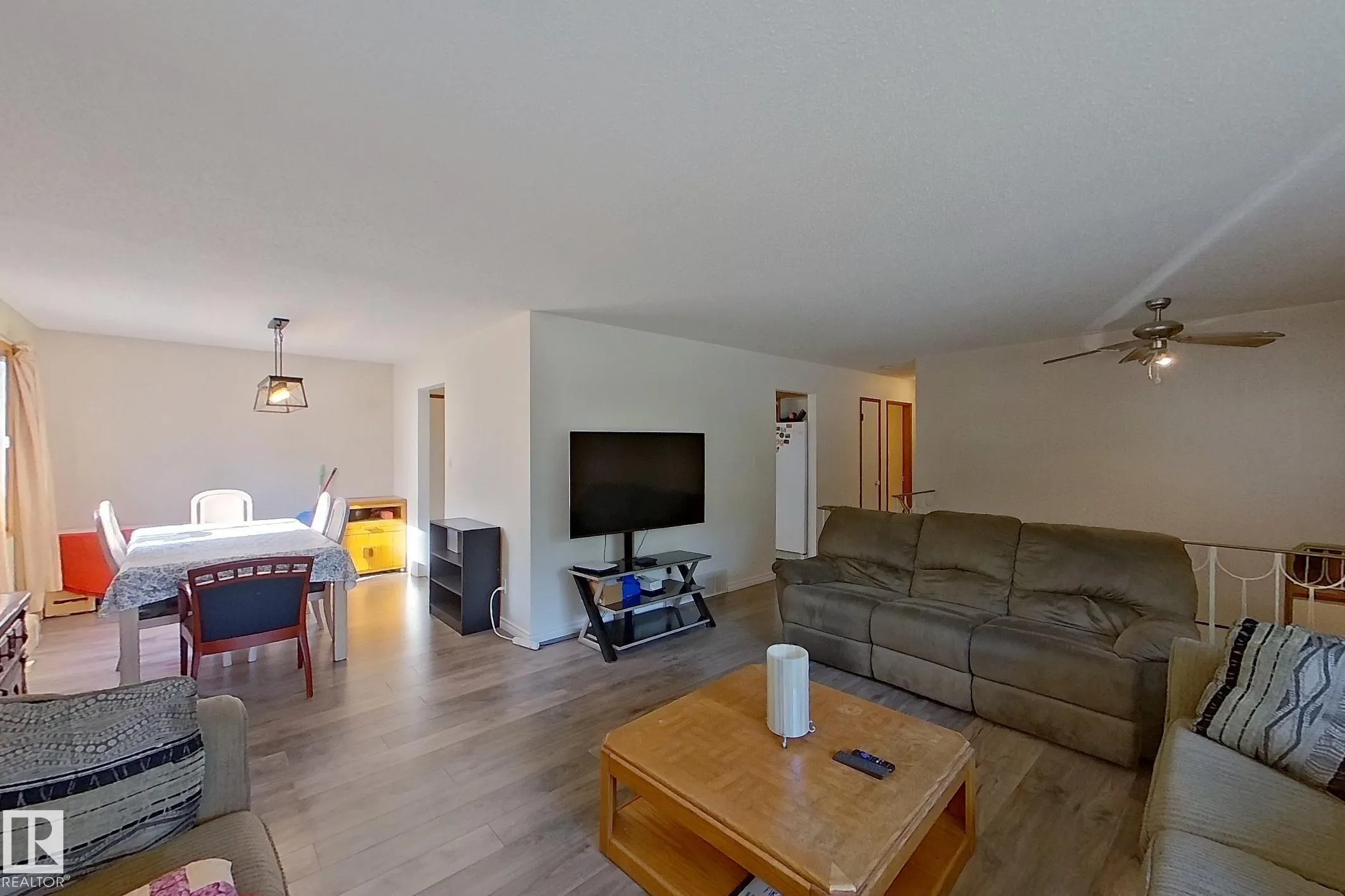 45 GREYSTONE Crescent