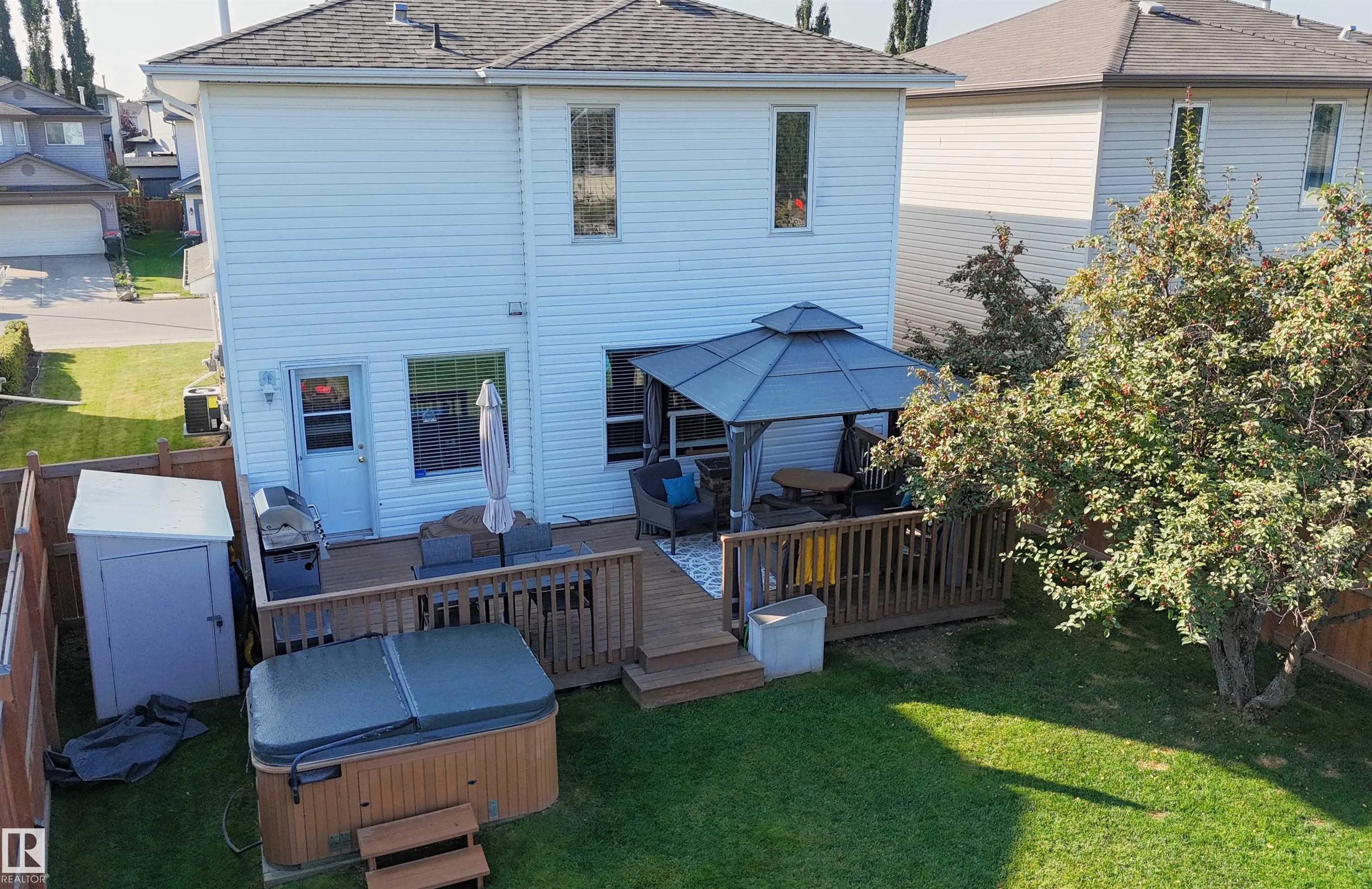 2 WESTERRA Close