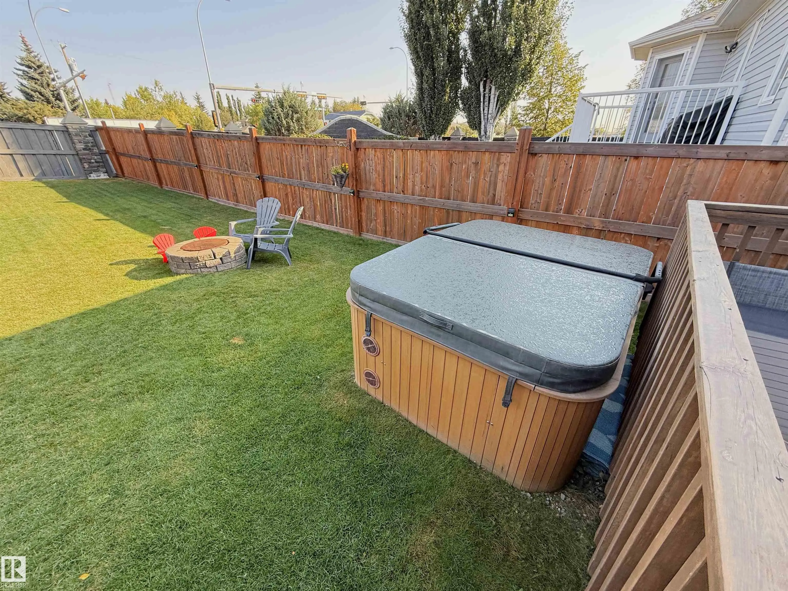 2 WESTERRA Close
