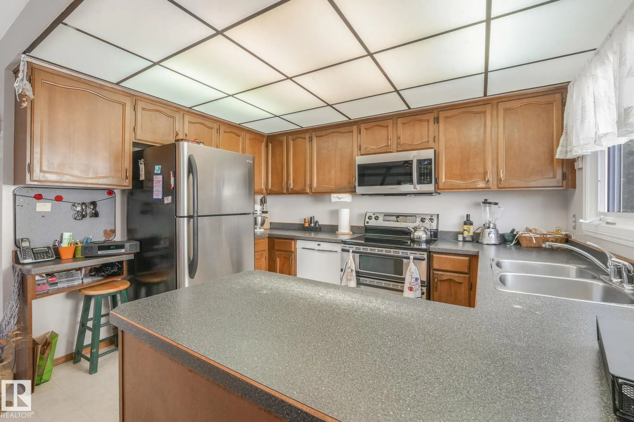 22 LAROSE Drive