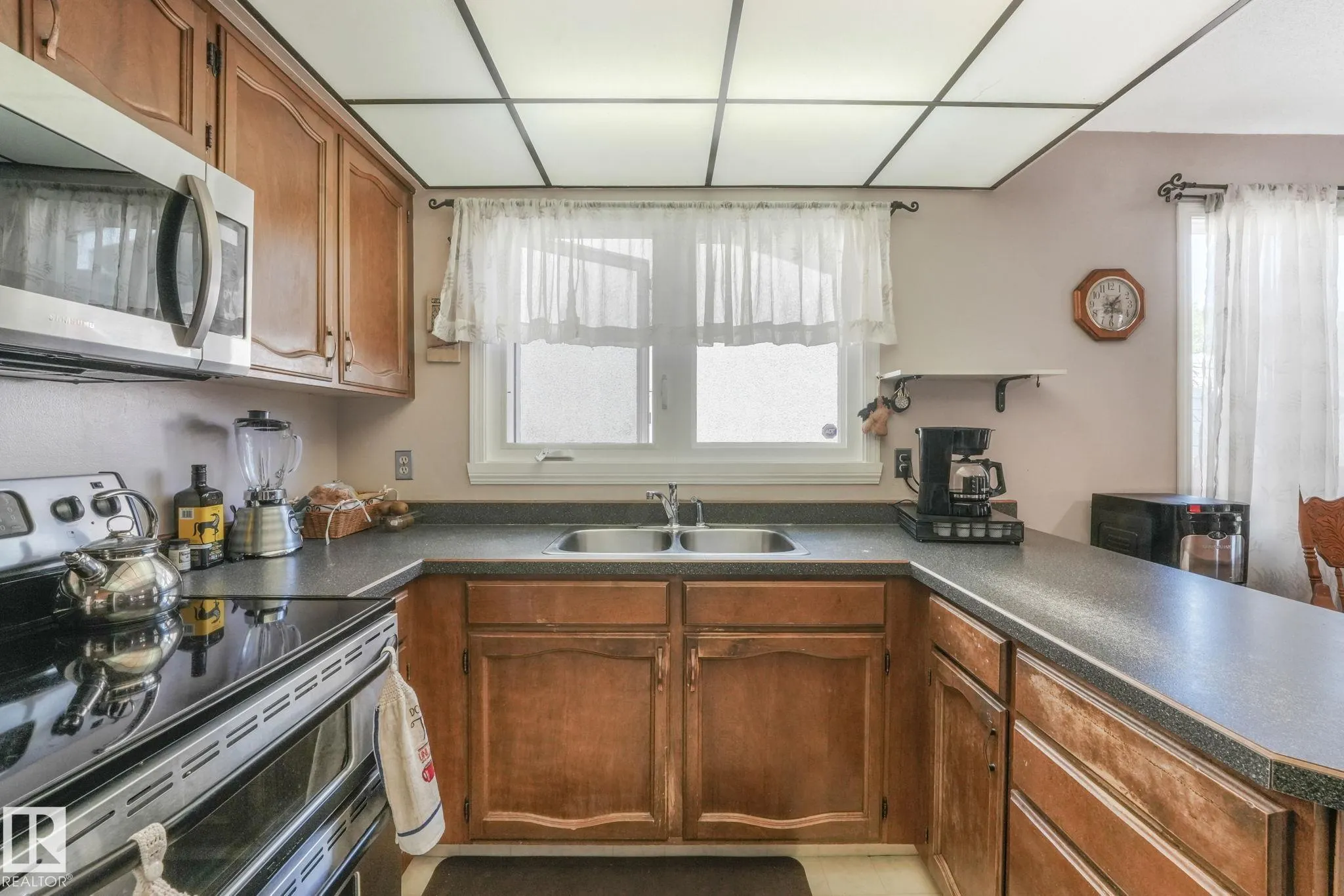 22 LAROSE Drive