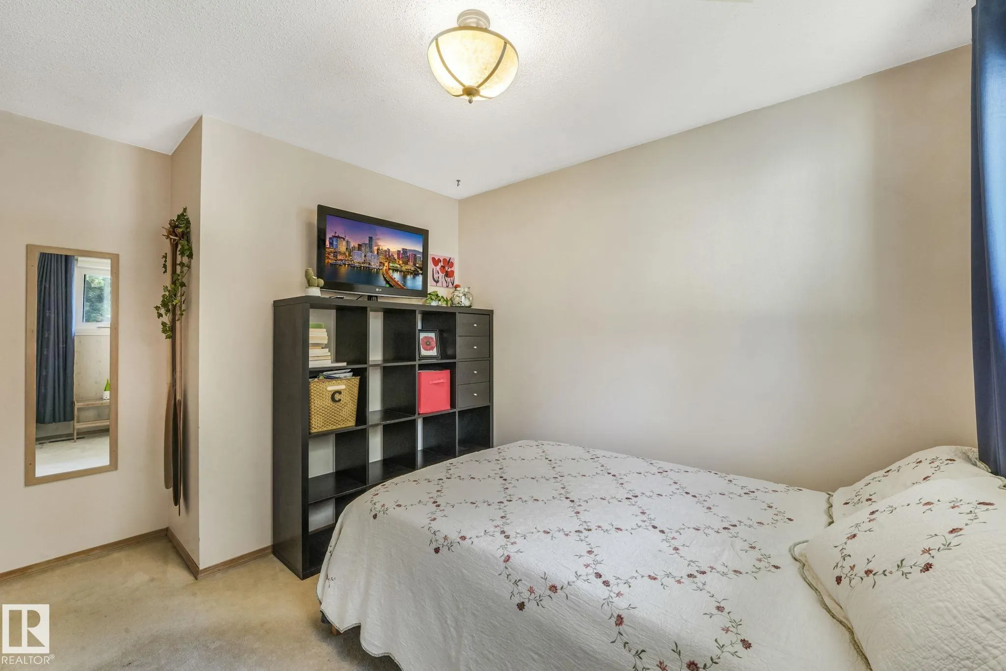 22 LAROSE Drive