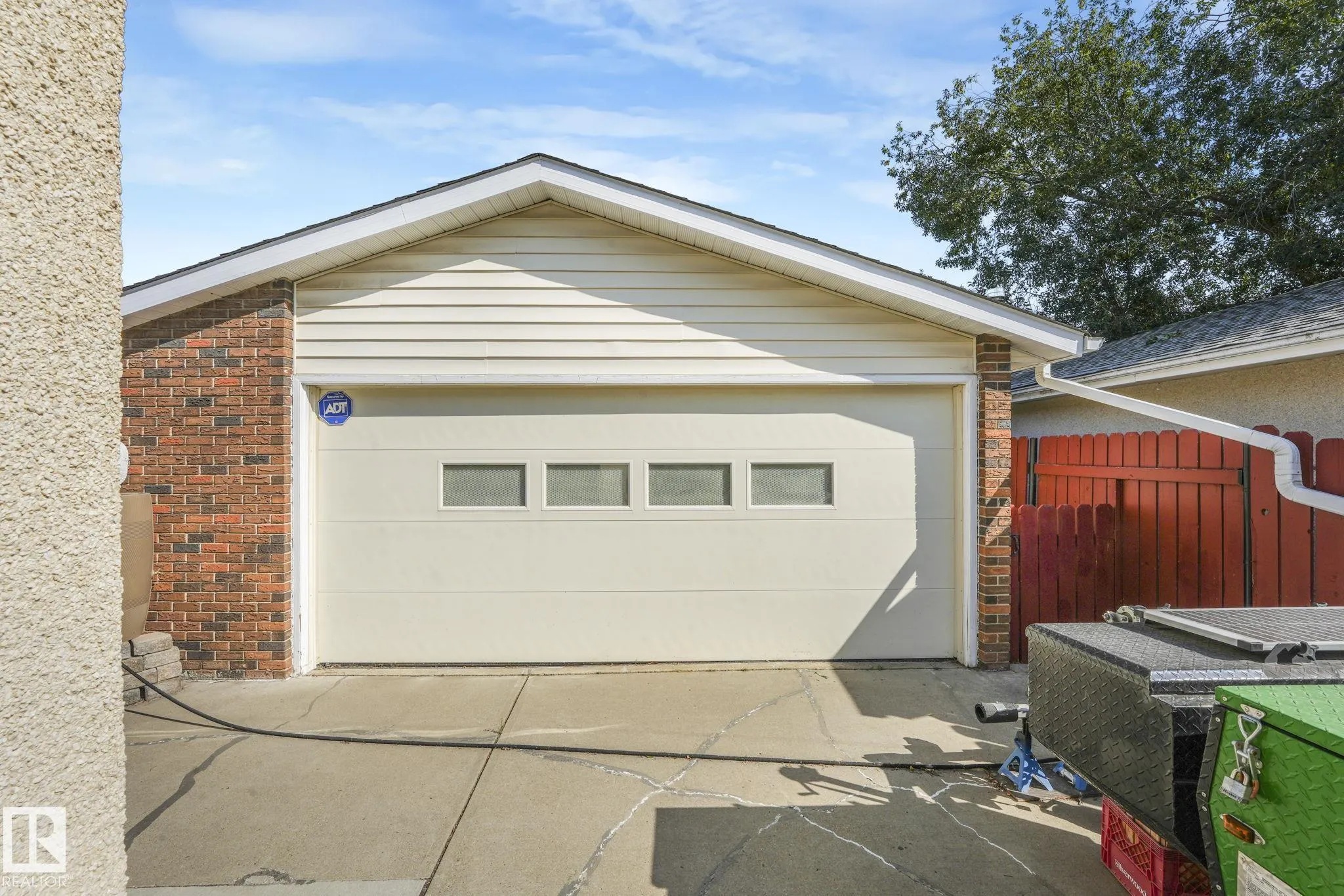 22 LAROSE Drive