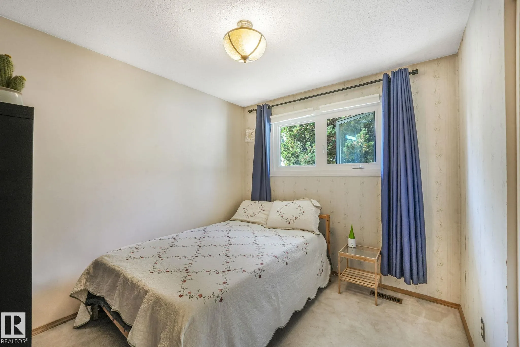 22 LAROSE Drive