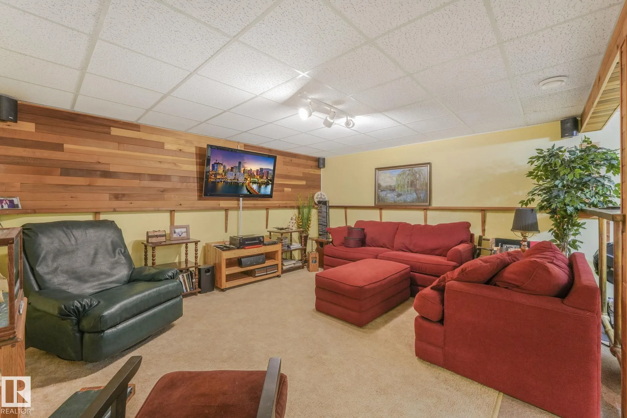 22 LAROSE Drive