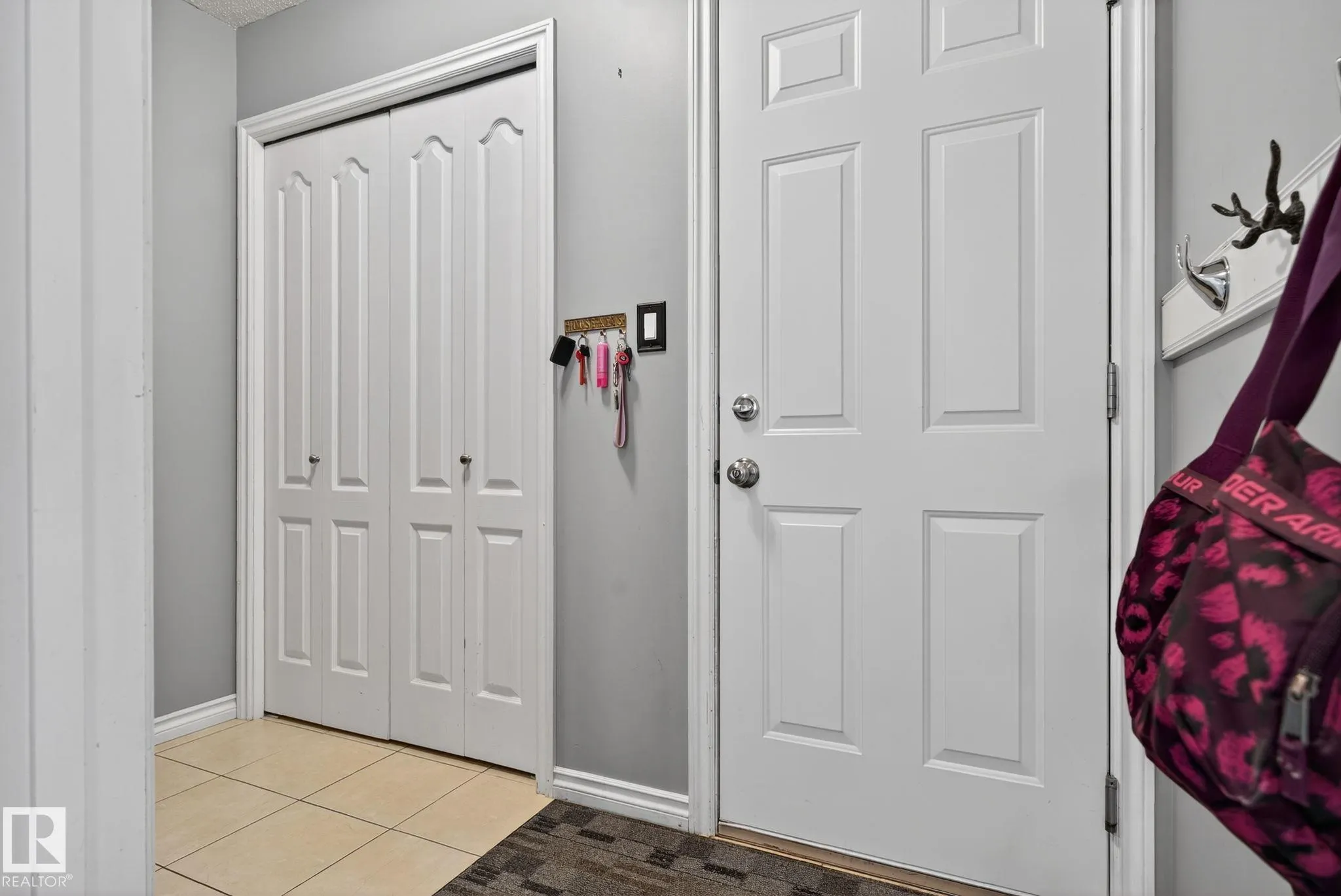 185 ERIN RIDGE Drive