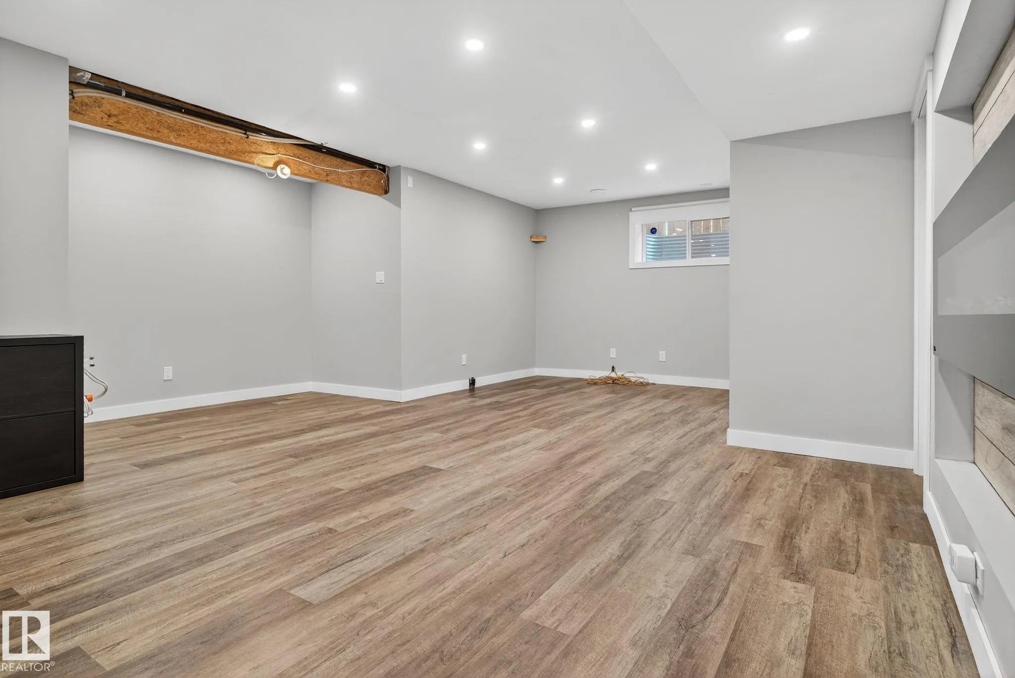 185 ERIN RIDGE Drive