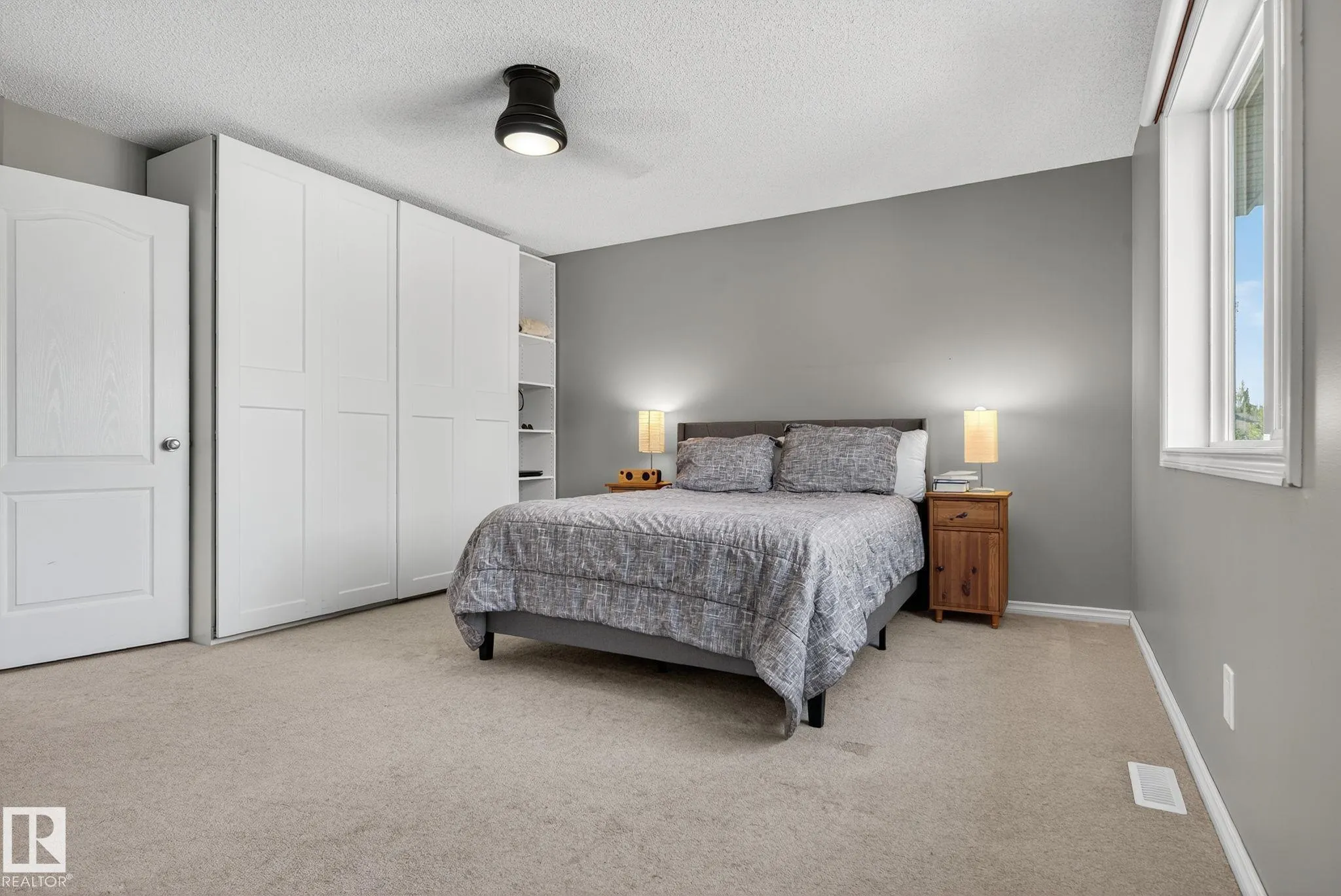 185 ERIN RIDGE Drive