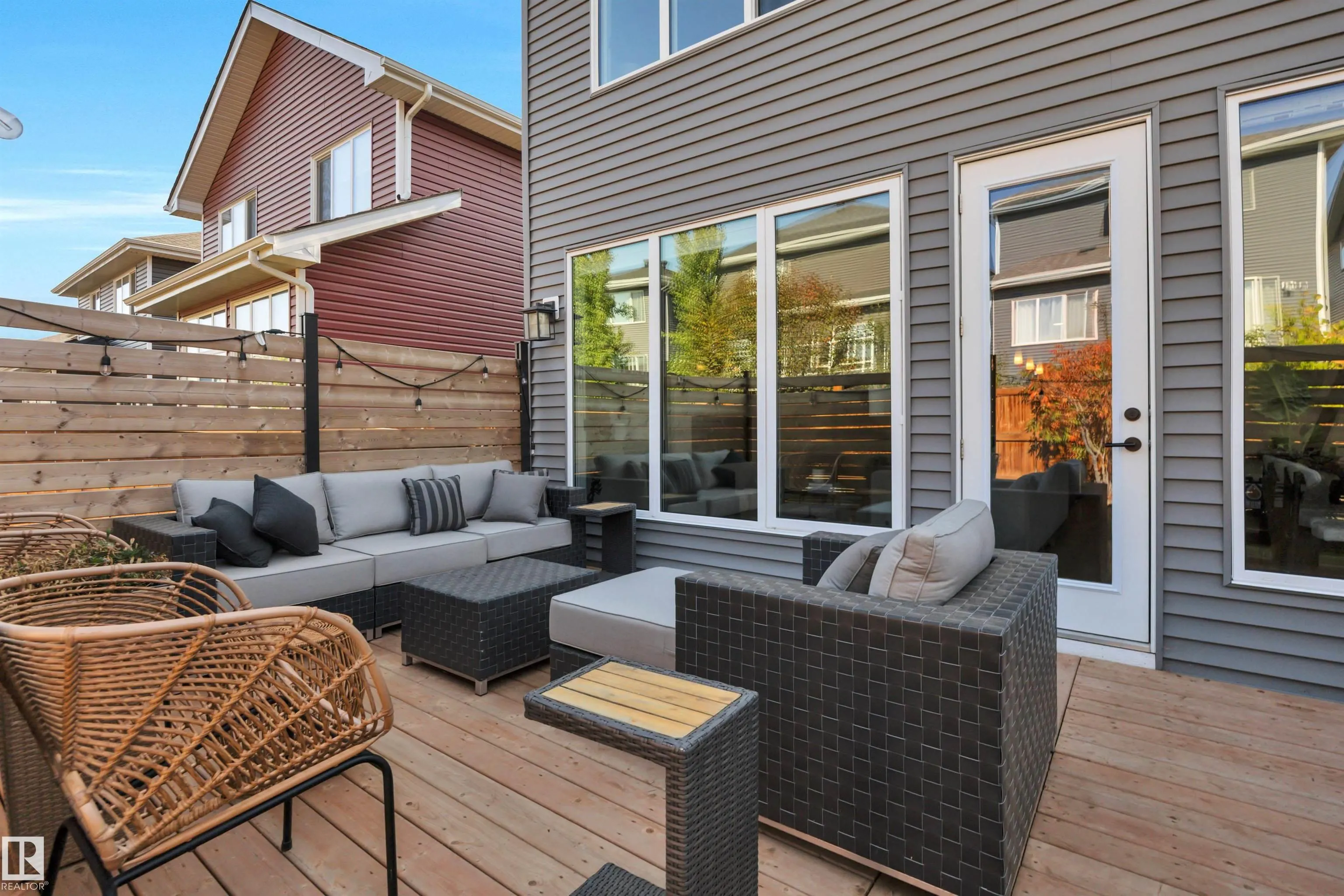 6458 ELSTON Loop