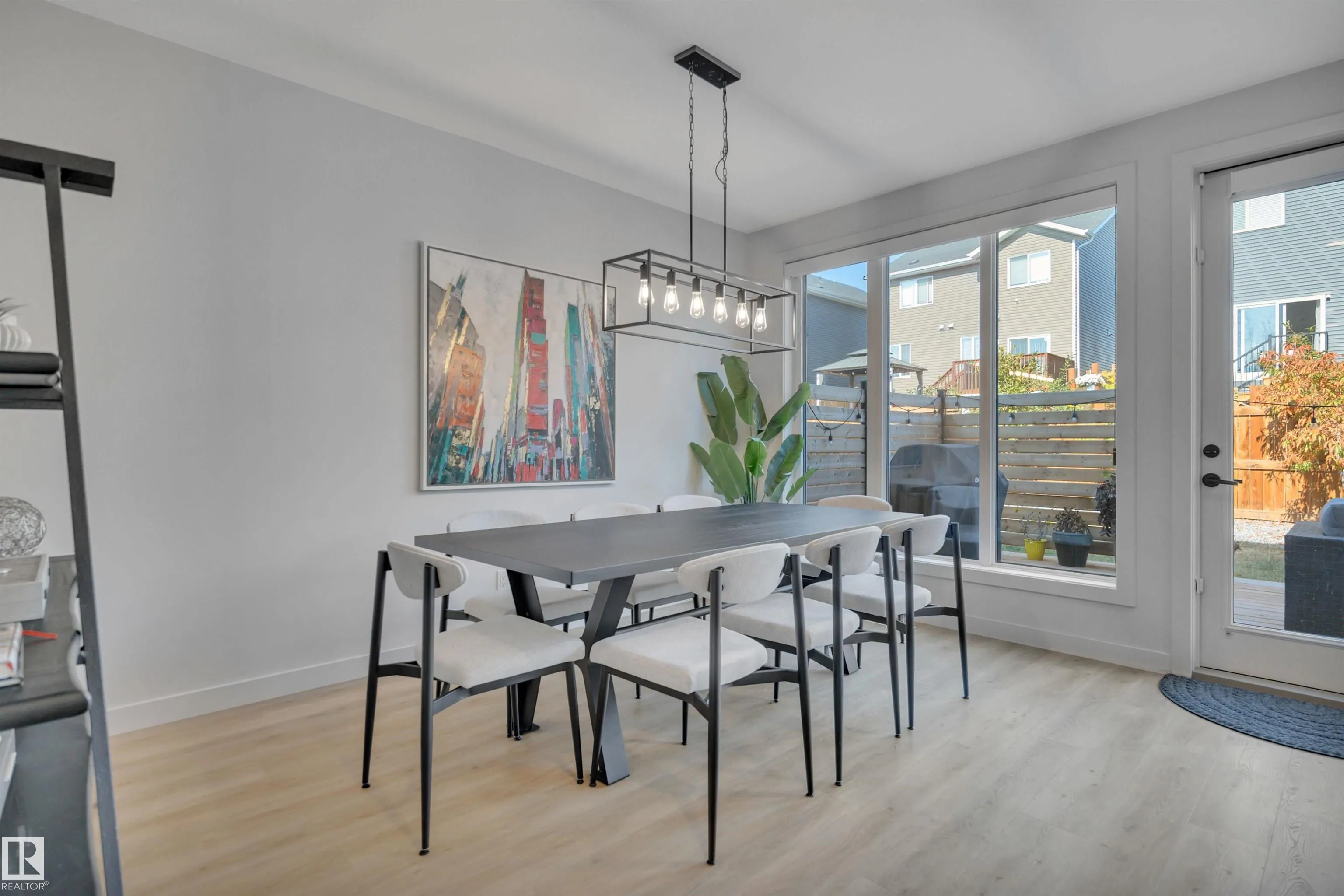 6458 ELSTON Loop