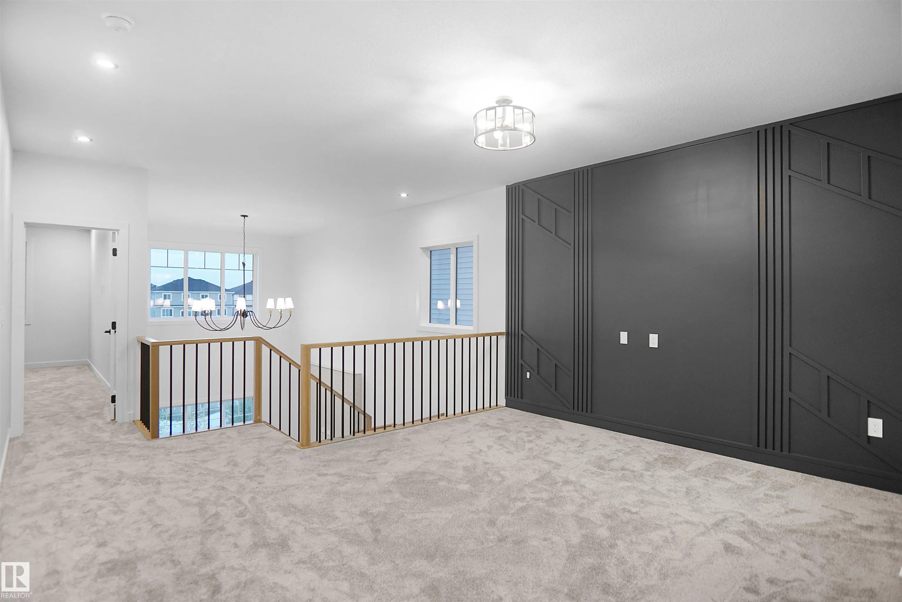 17 AXELWOOD CRESCENT
