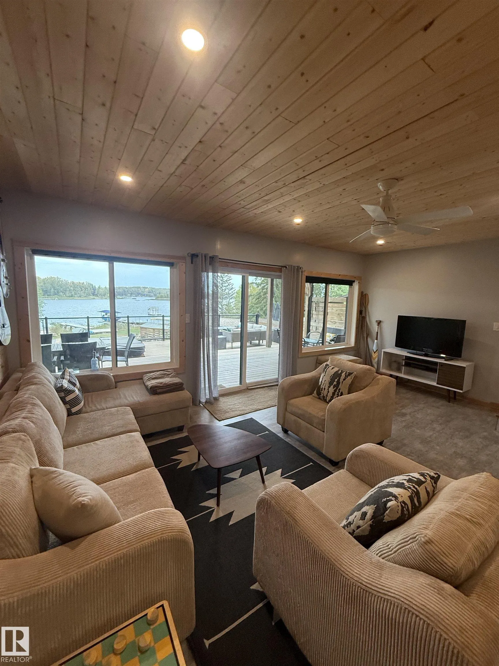 2332 TWP 521 Parkland County