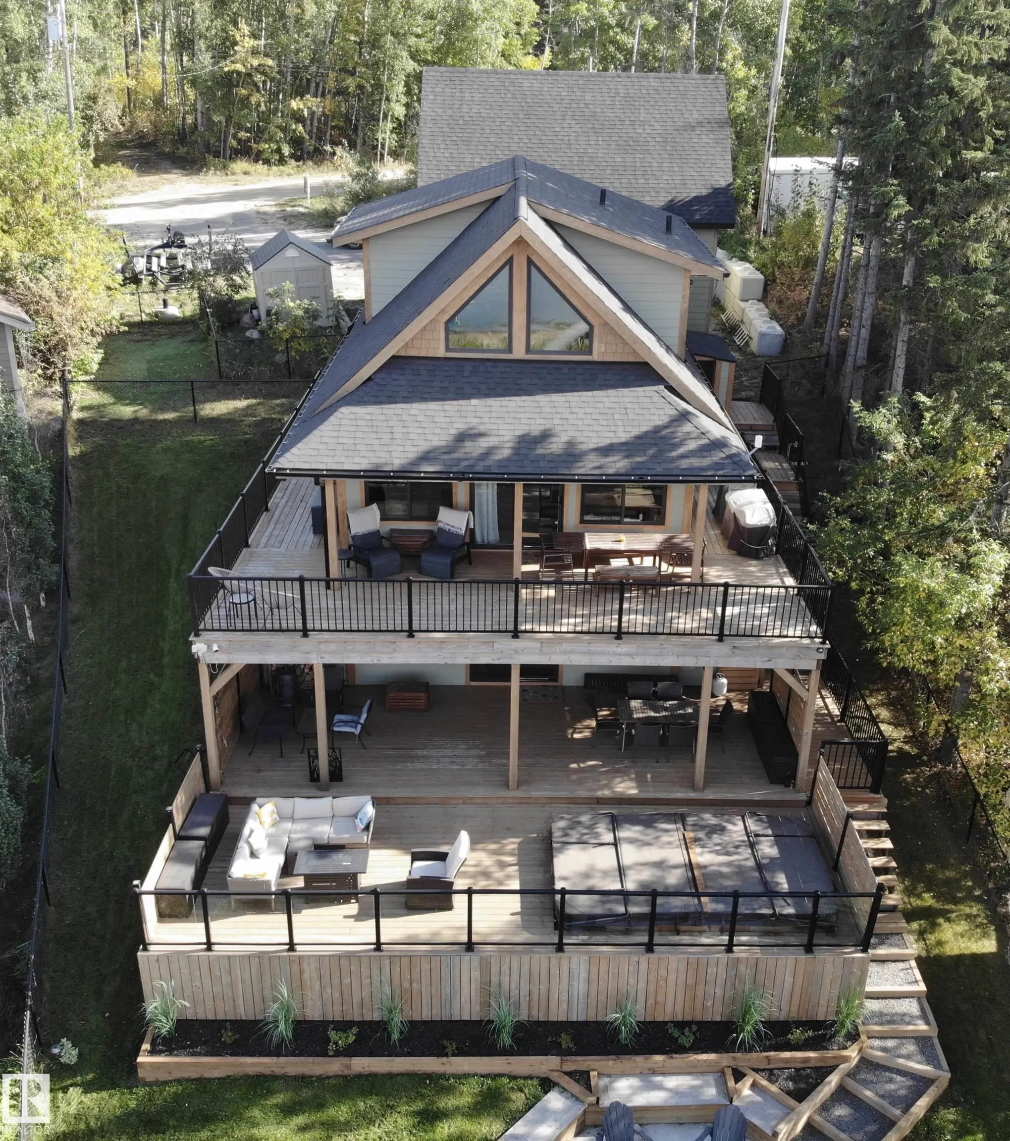2332 TWP 521 Parkland County