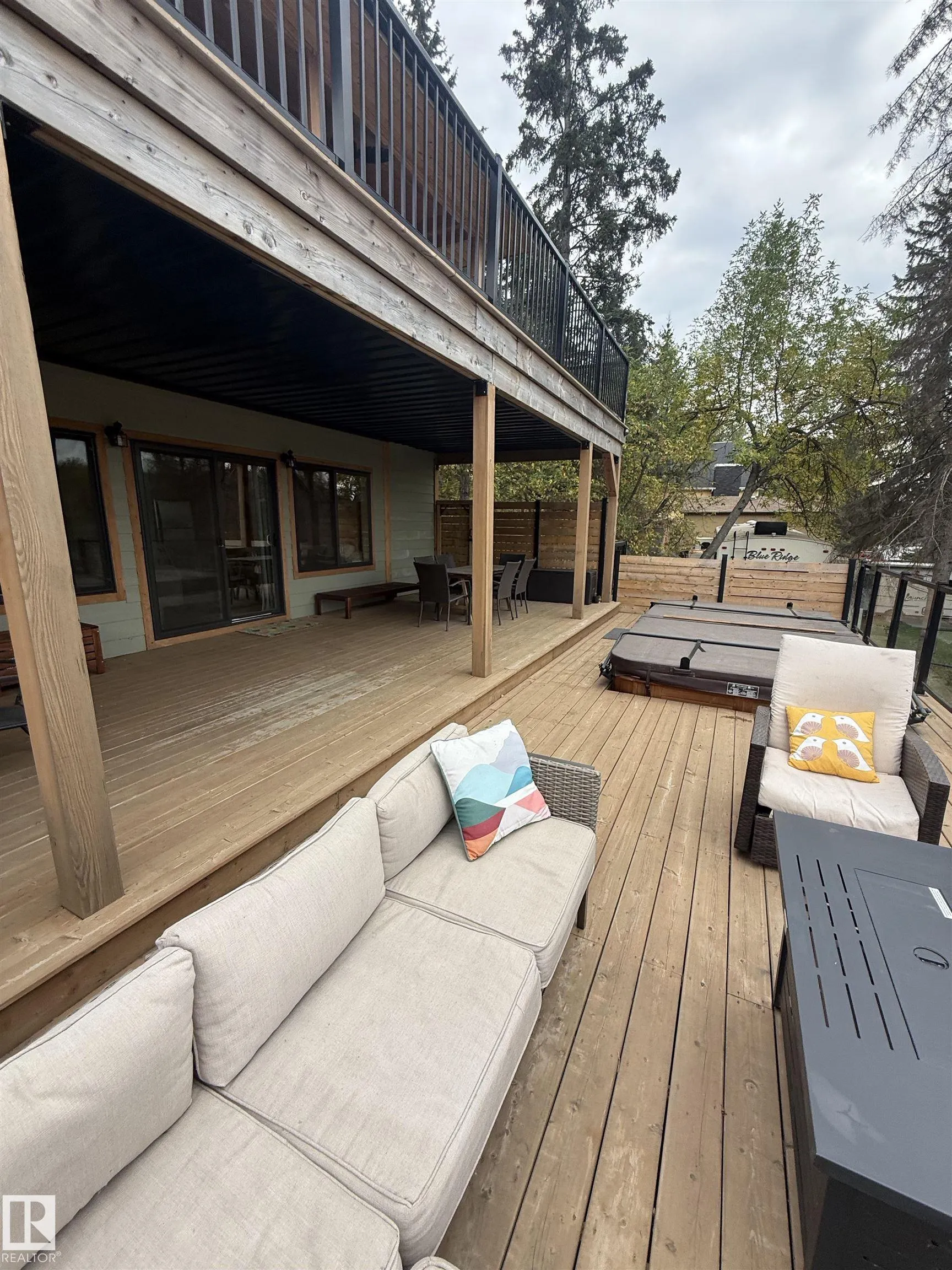 2332 TWP 521 Parkland County