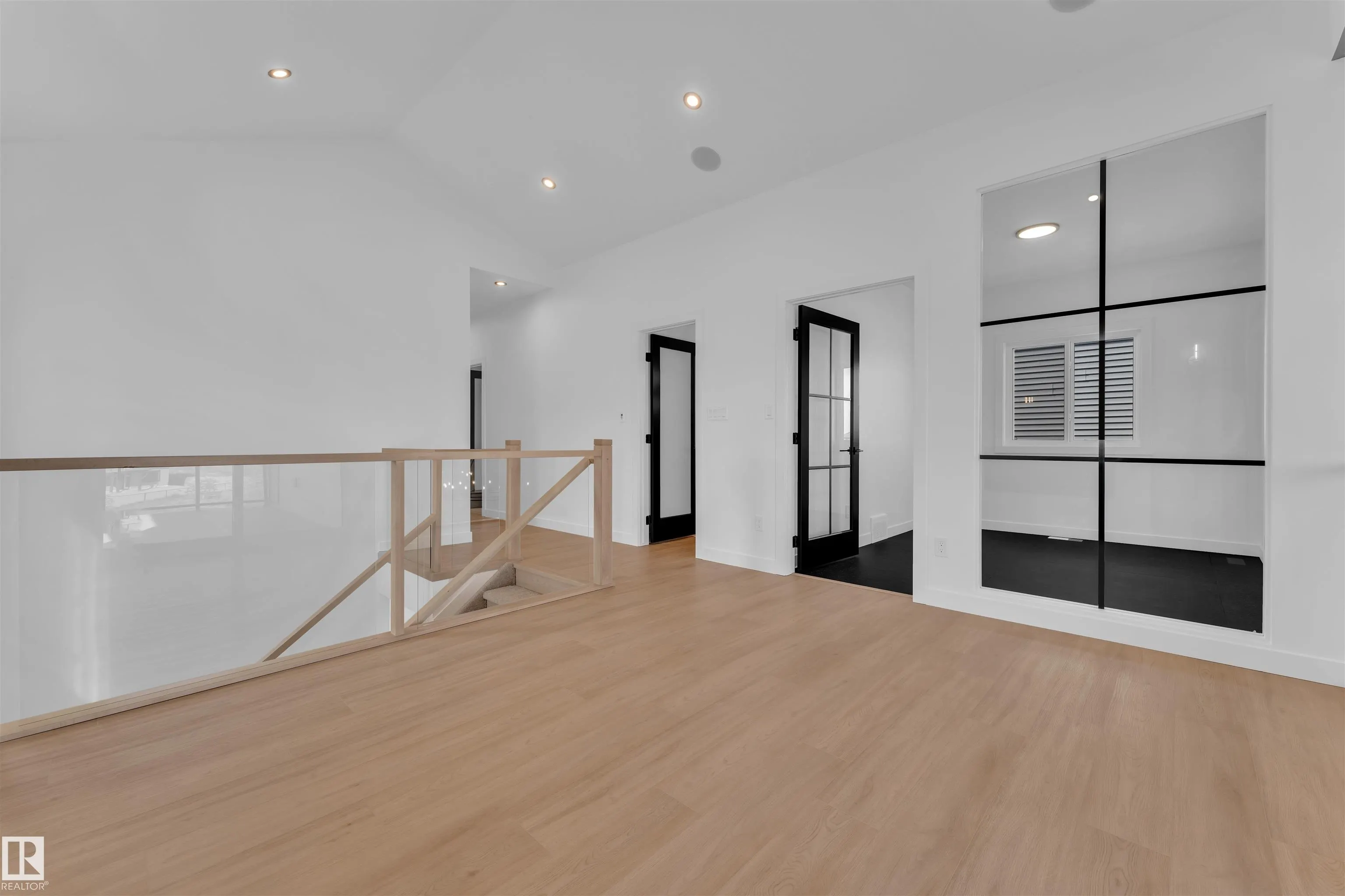30 TILIA Place