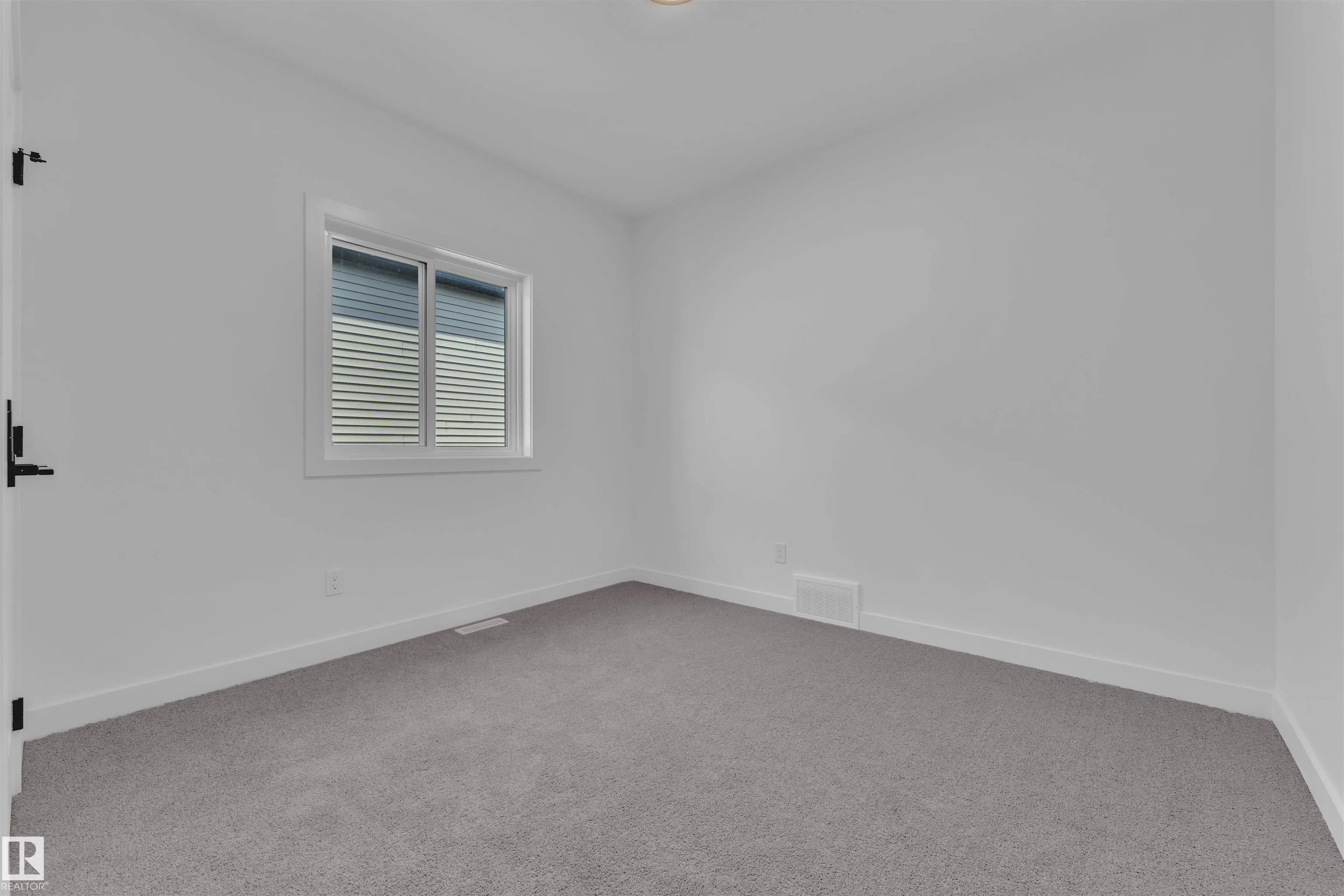 30 TILIA Place