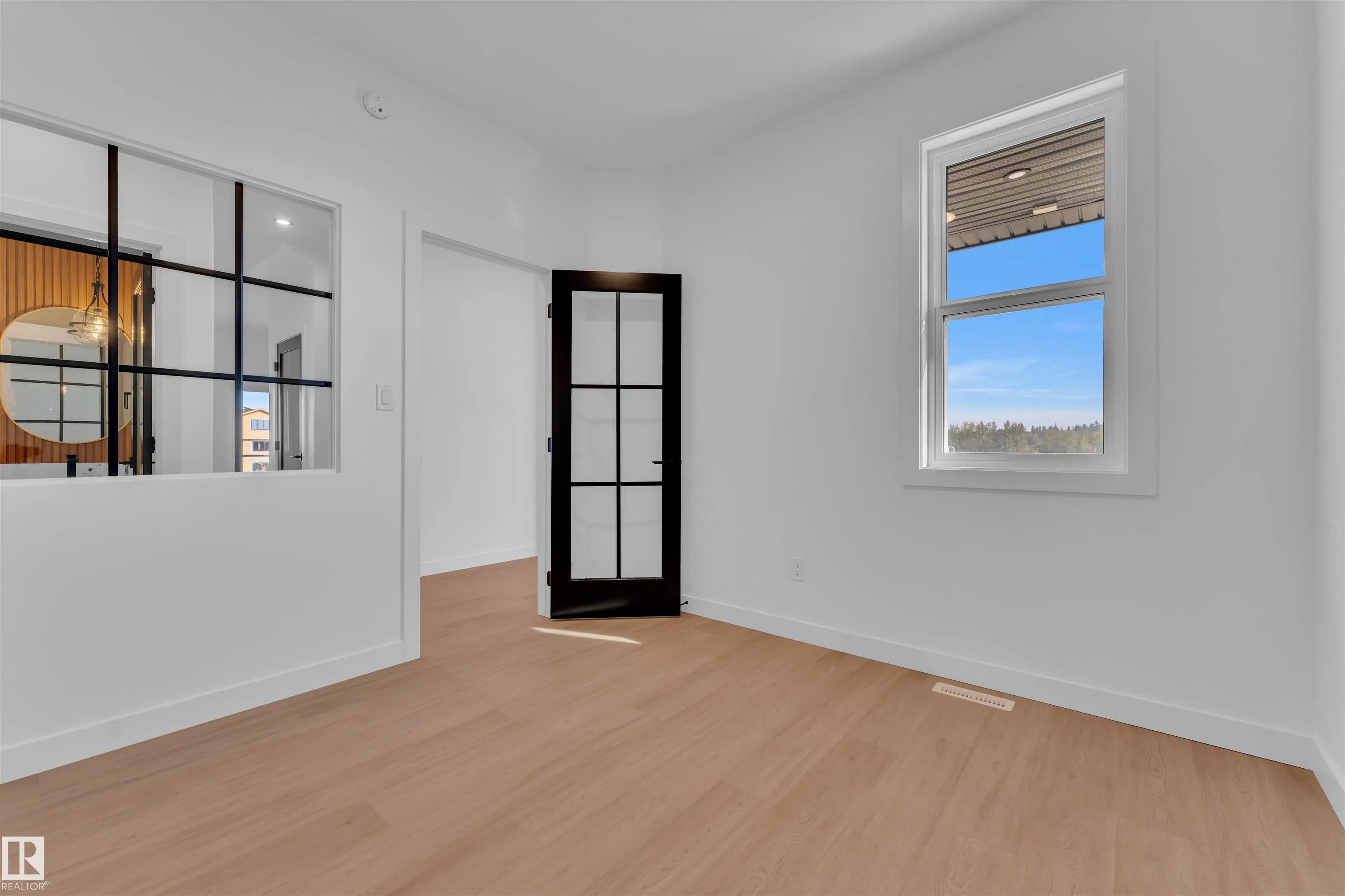 30 TILIA Place