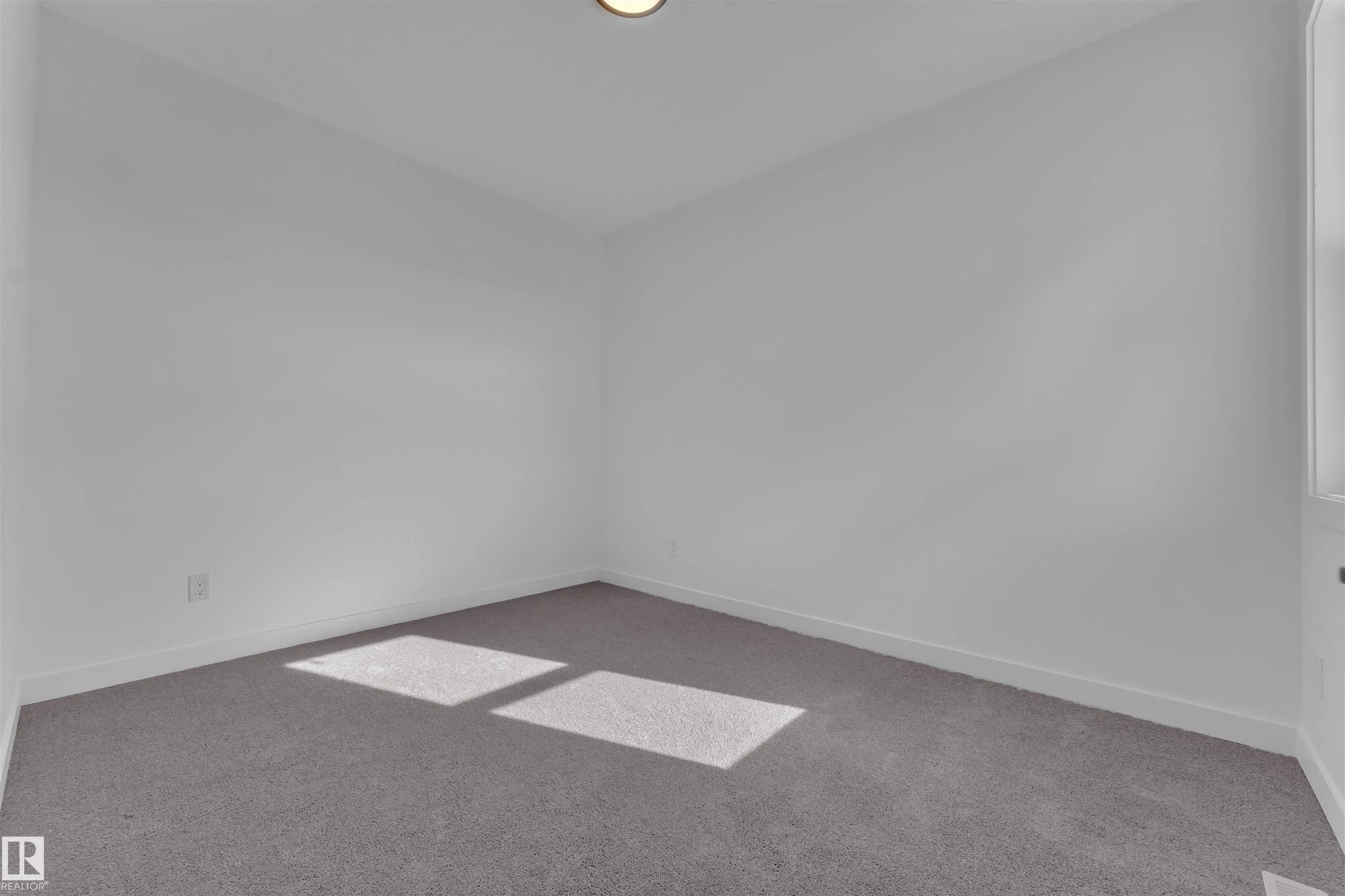 30 TILIA Place
