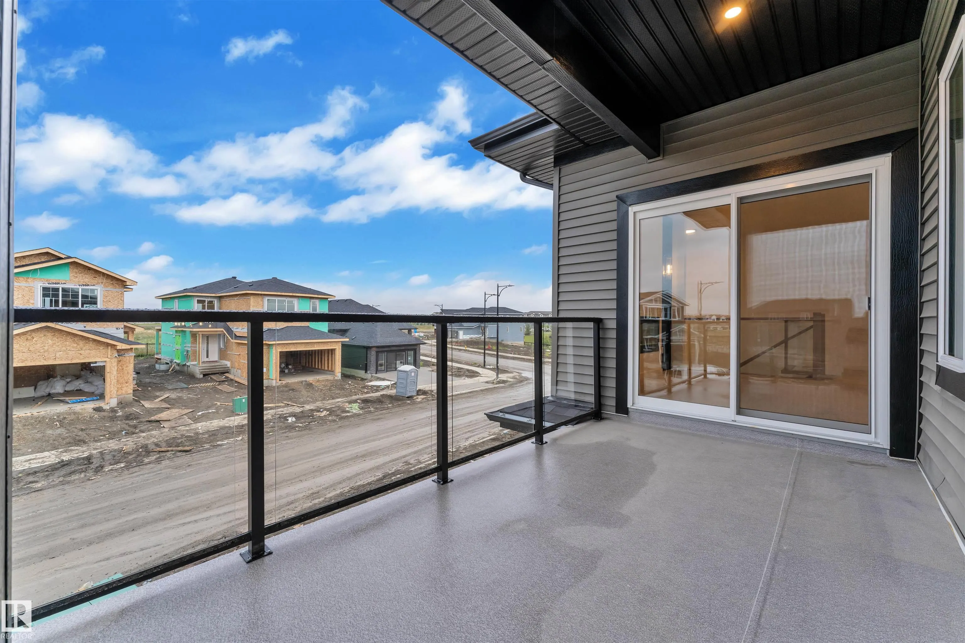 27 ELDRIDGE Point(e)