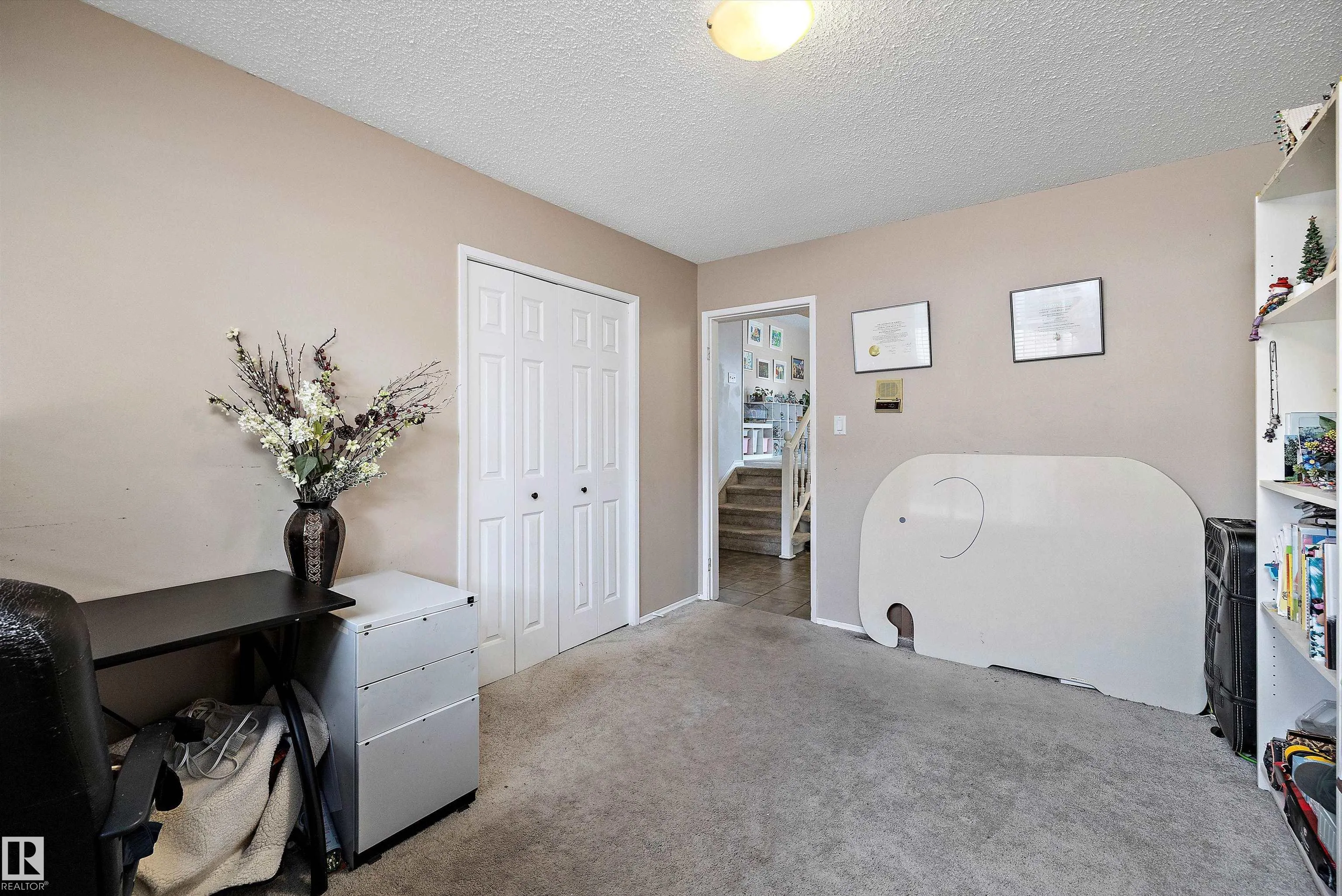 1456 KNOTTWOOD Road