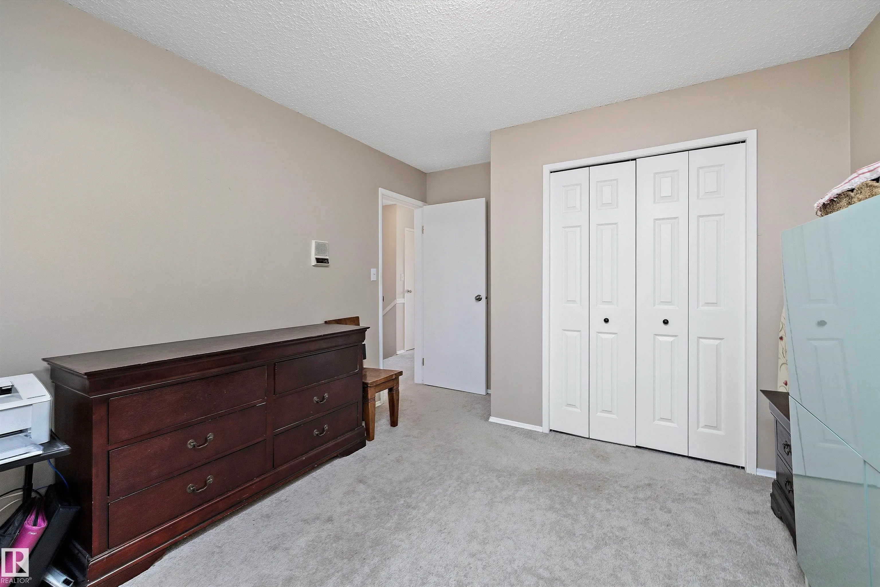 1456 KNOTTWOOD Road